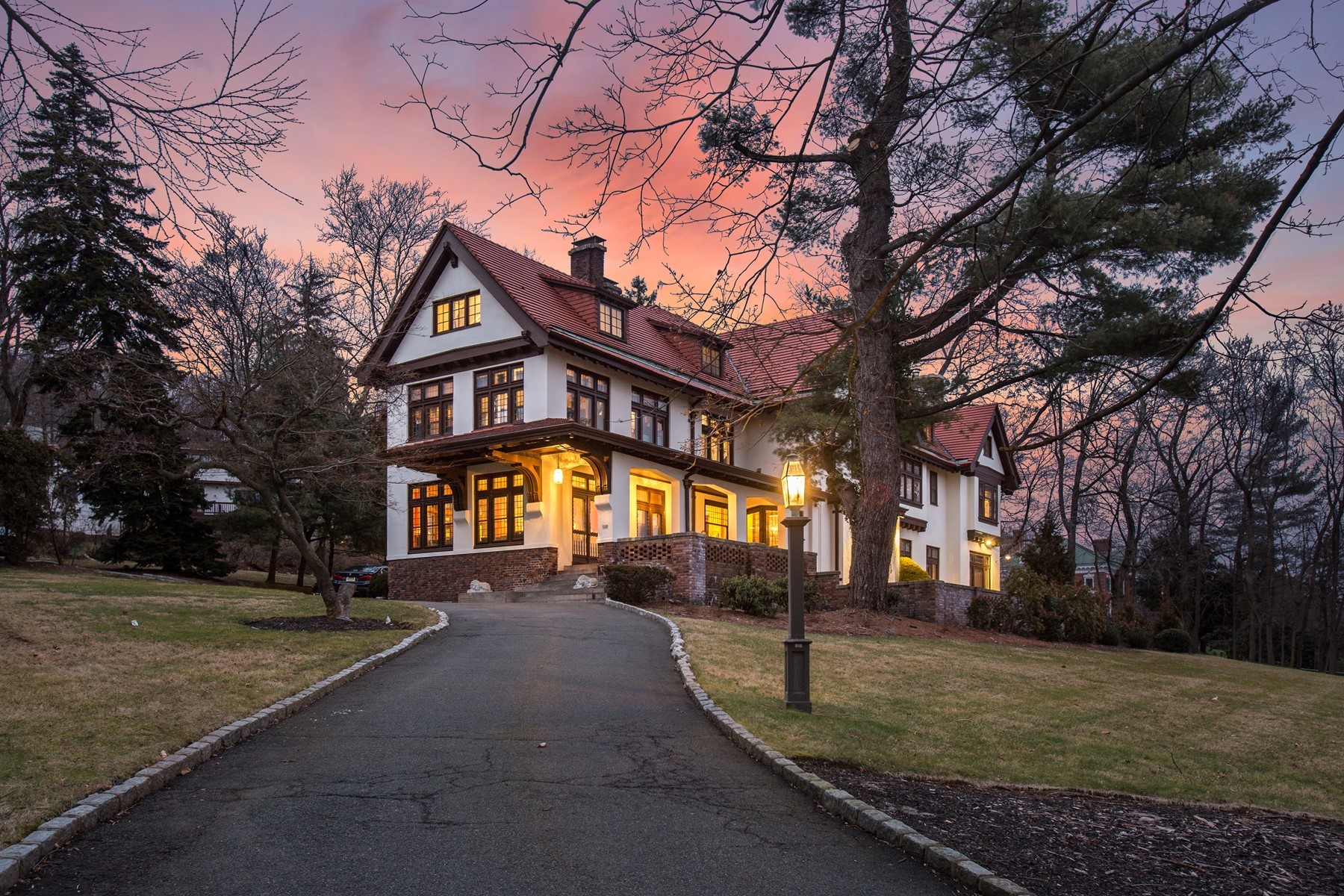 122 Upper Mountain Avenue 