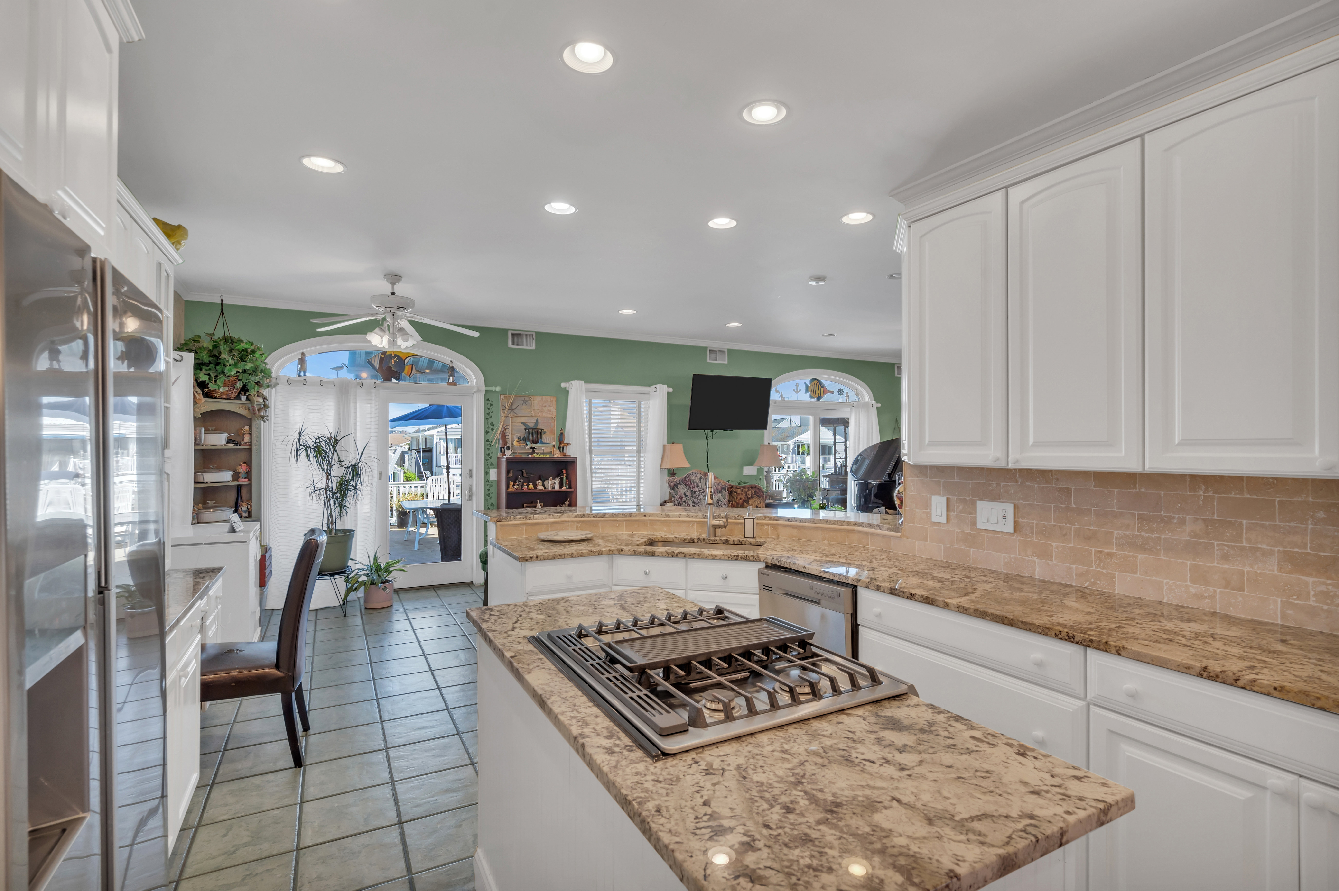 3456 East Thistle Ave 