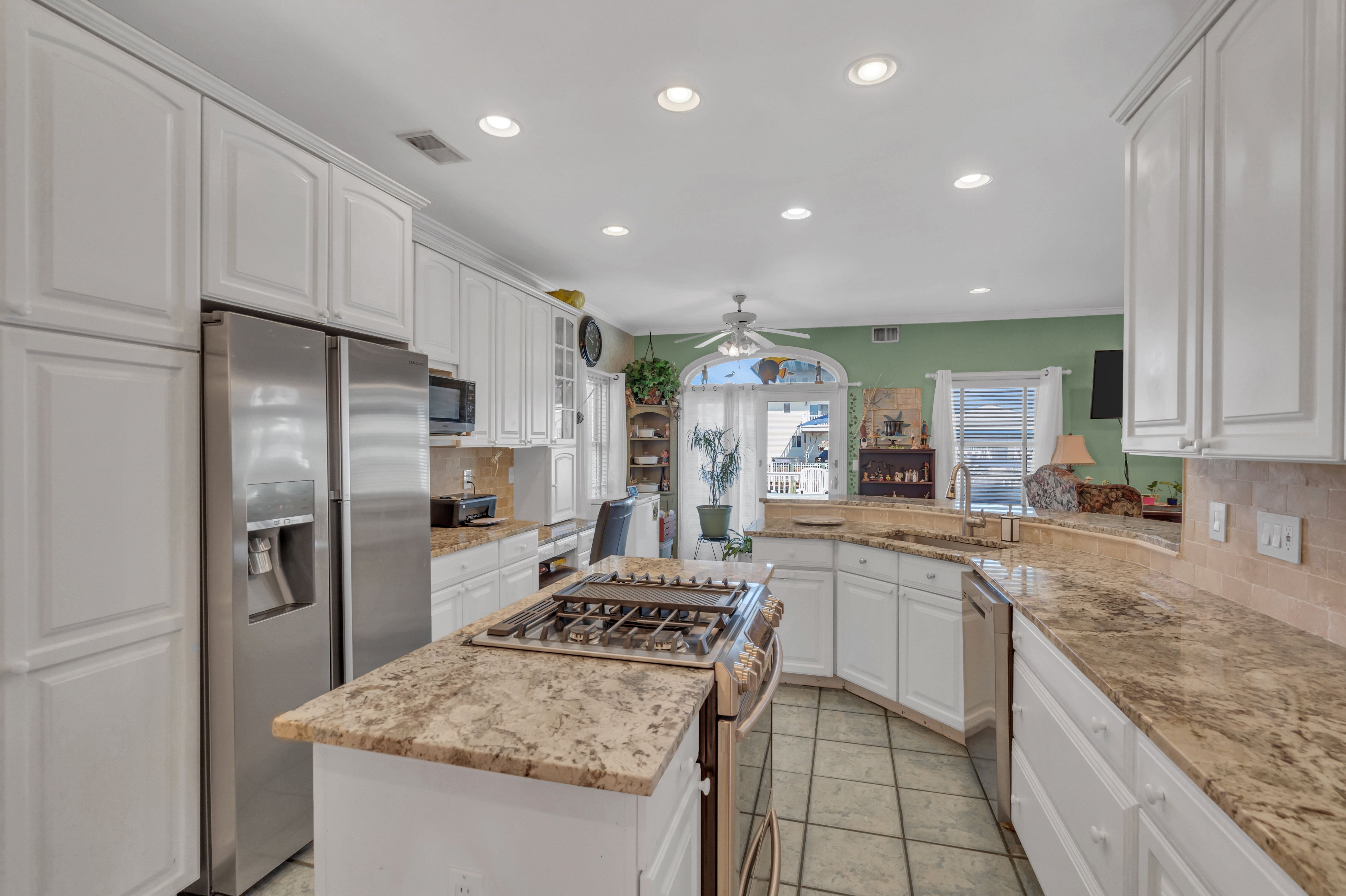3456 East Thistle Ave 