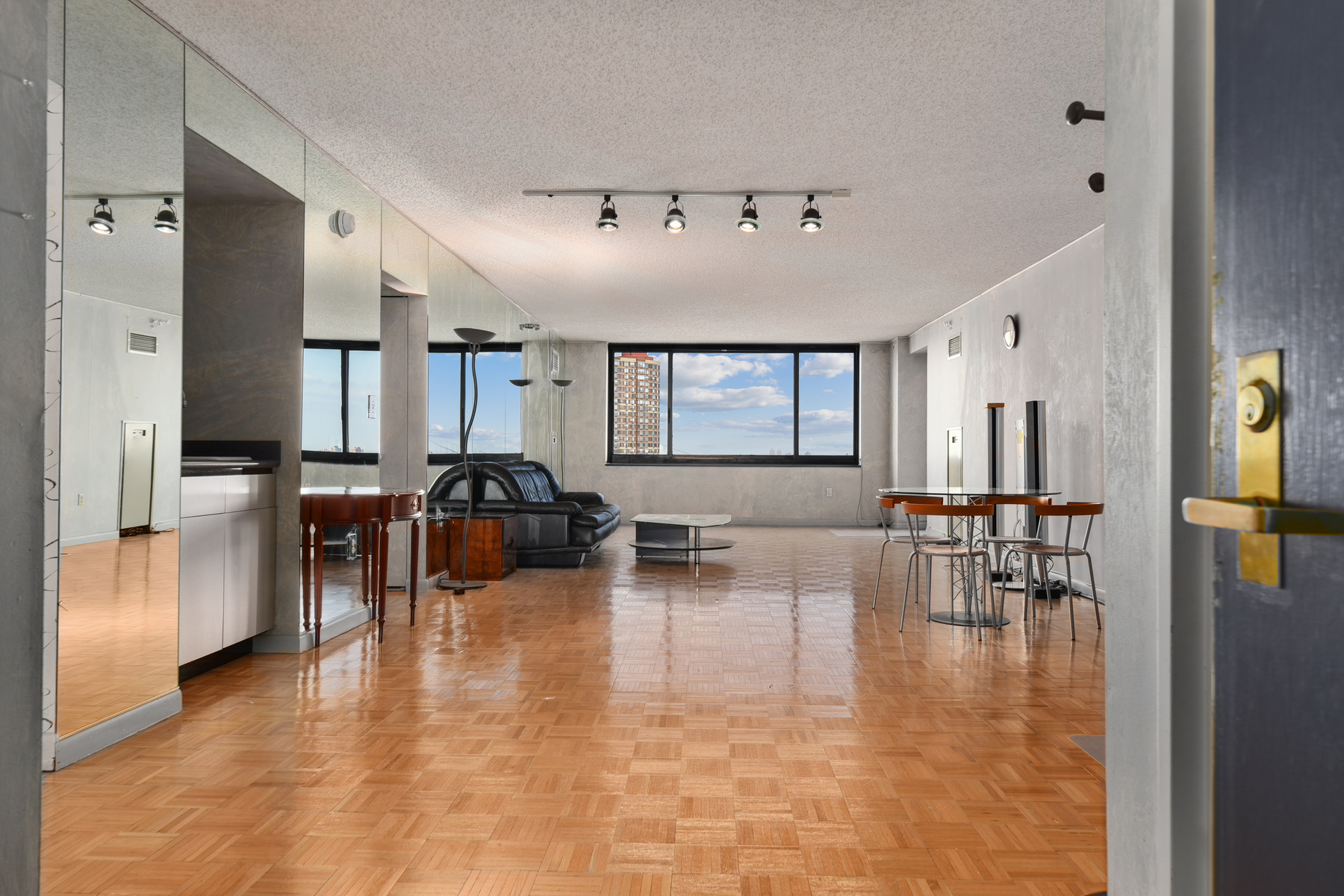 1512 Palisade Avenue, #15F 