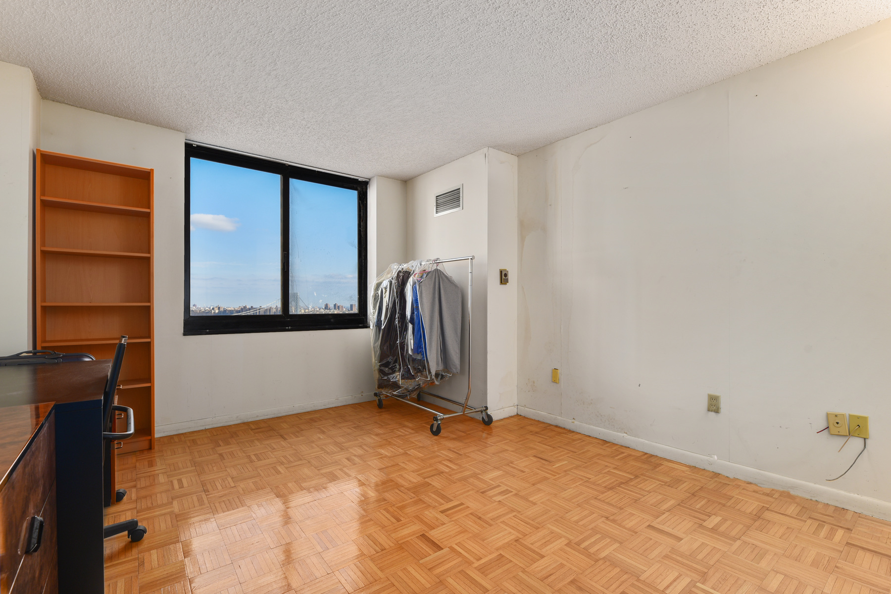 1512 Palisade Avenue, #15F 