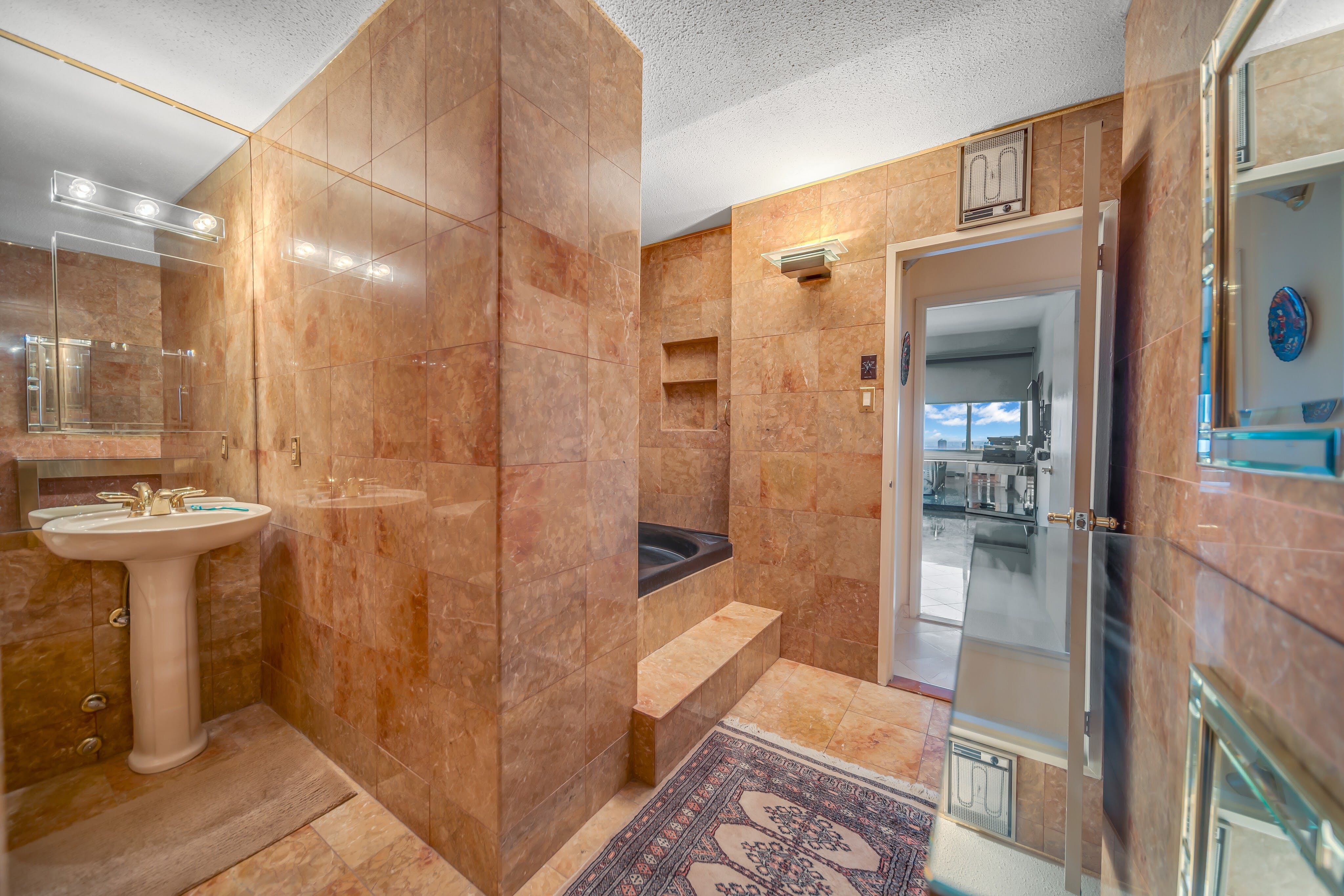 1600 Parker Avenue, #30/31E