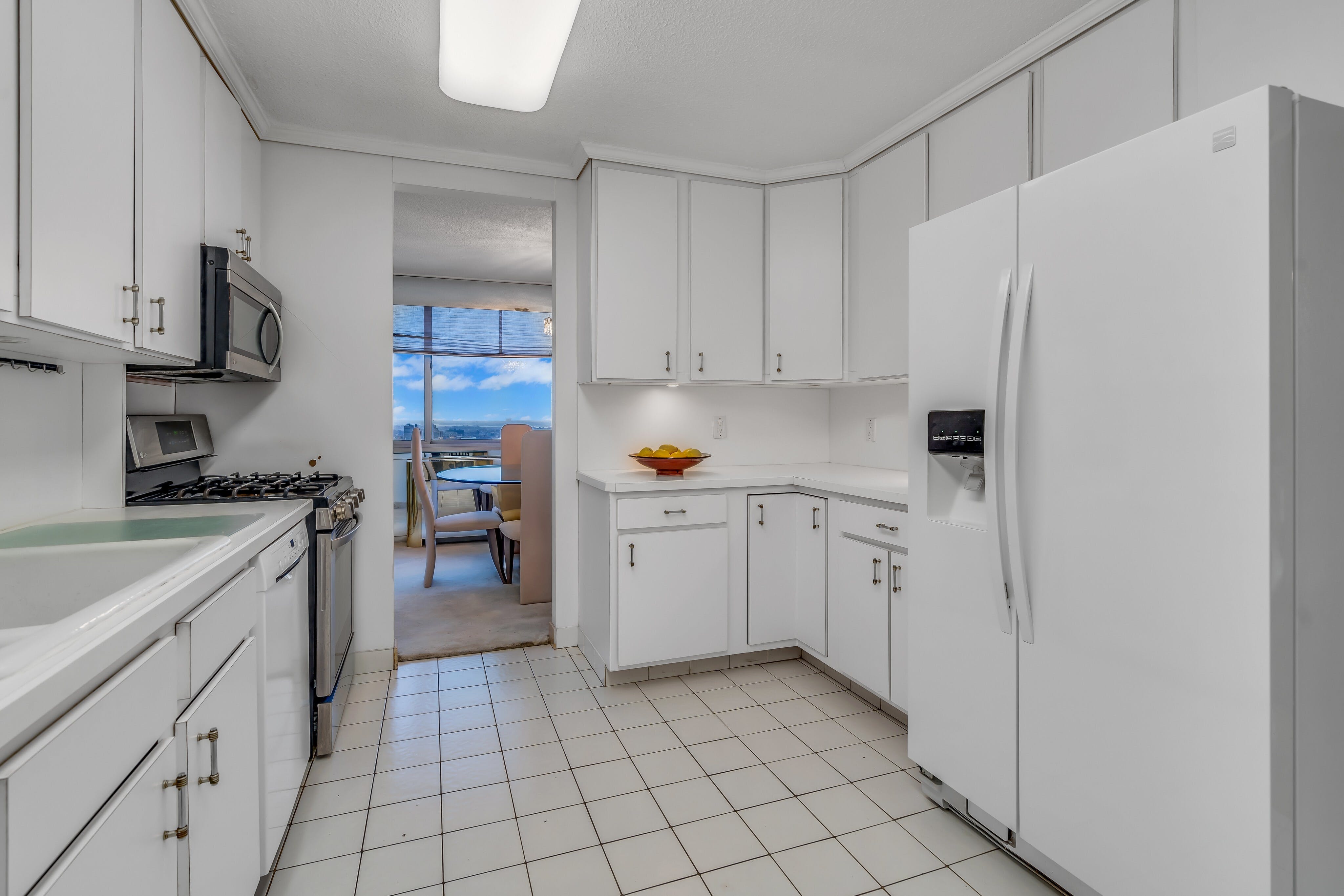 1600 Parker Avenue, #30/31E