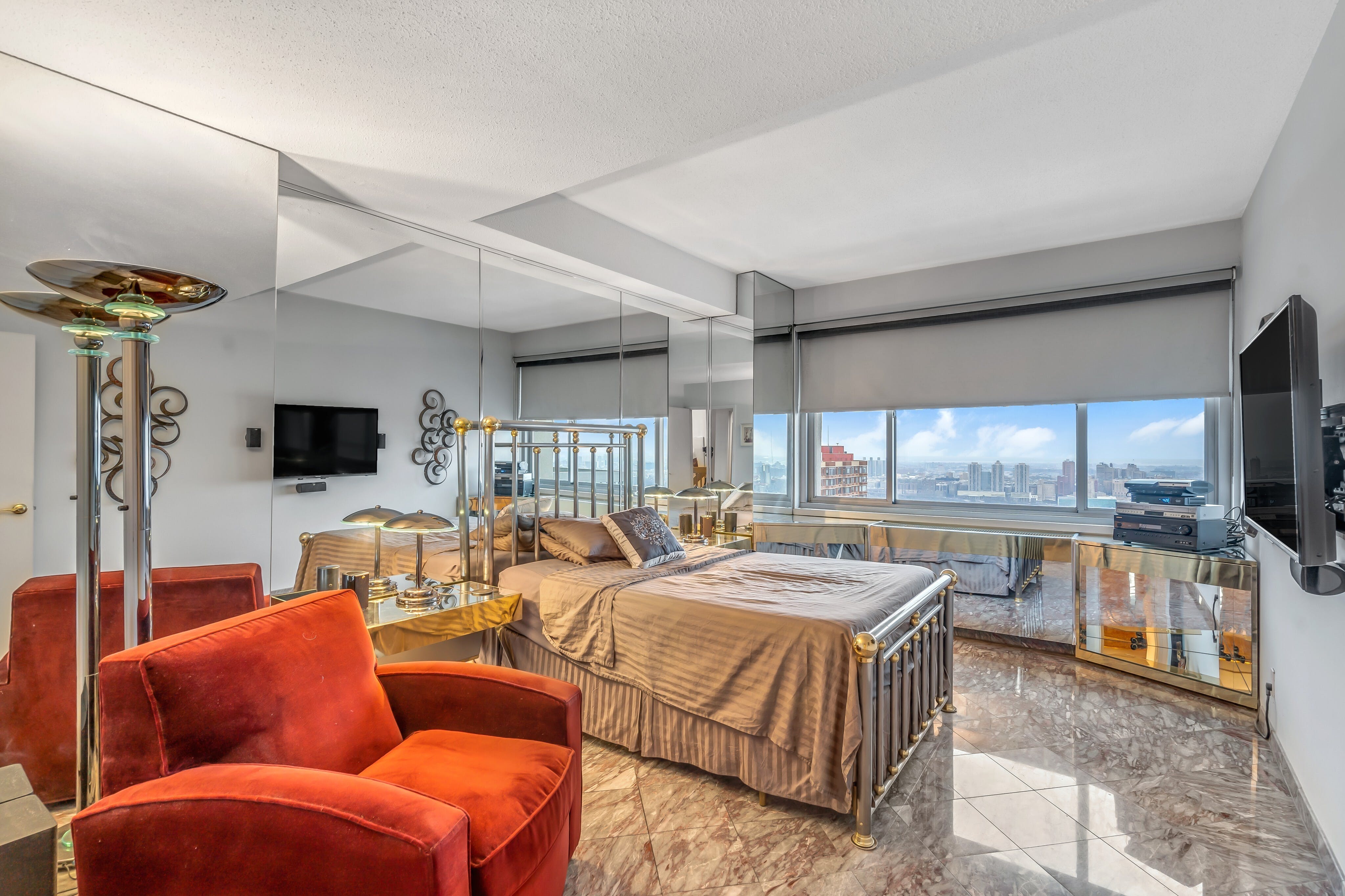 1600 Parker Avenue, #30/31E
