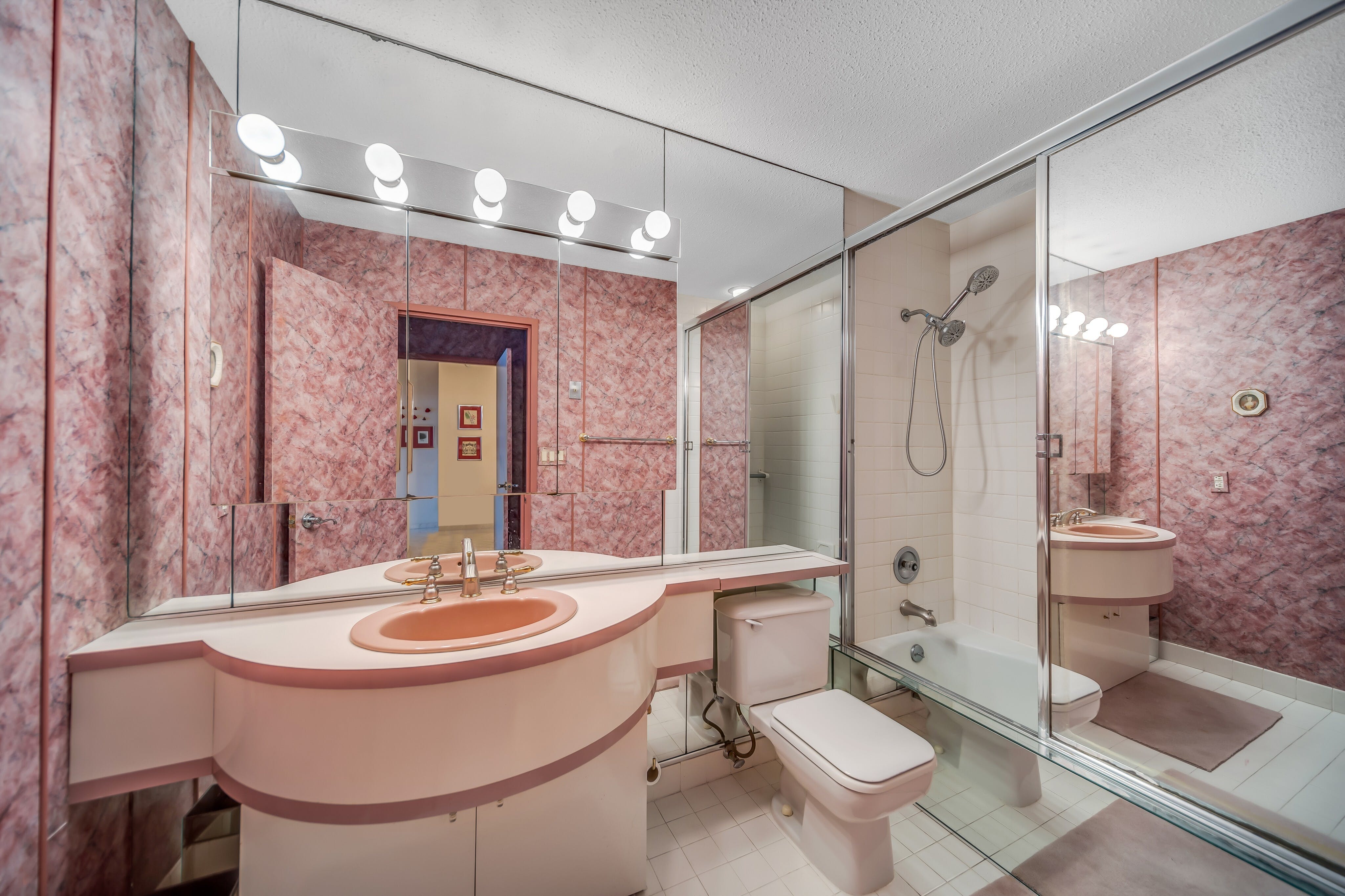 1600 Parker Avenue, #30/31E
