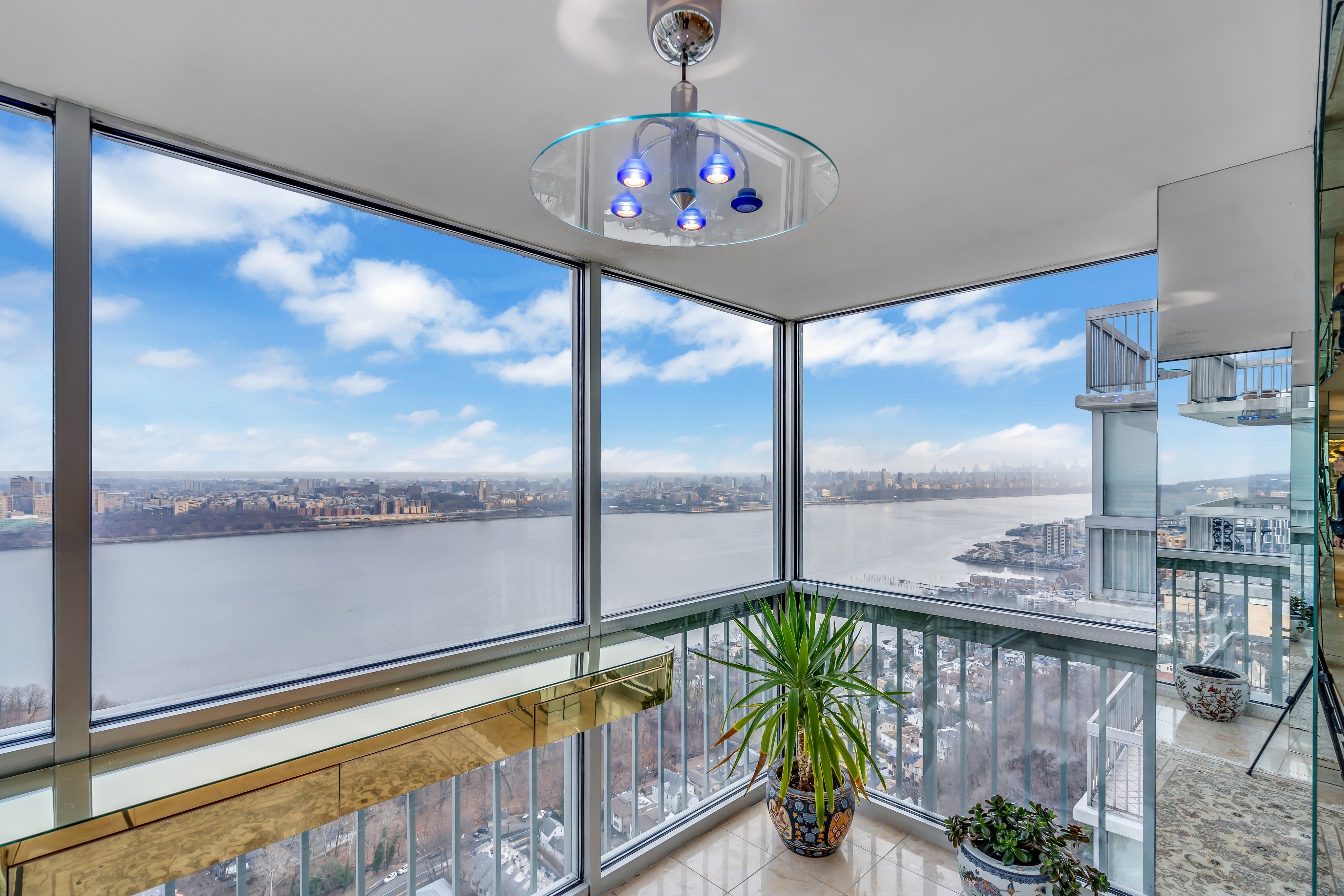 1600 Parker Avenue, #30/31E