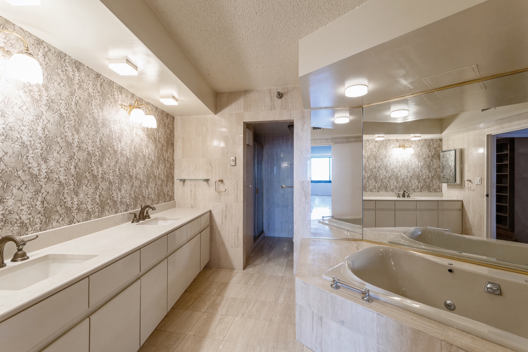 1512 Palisade Avenue, #16J 