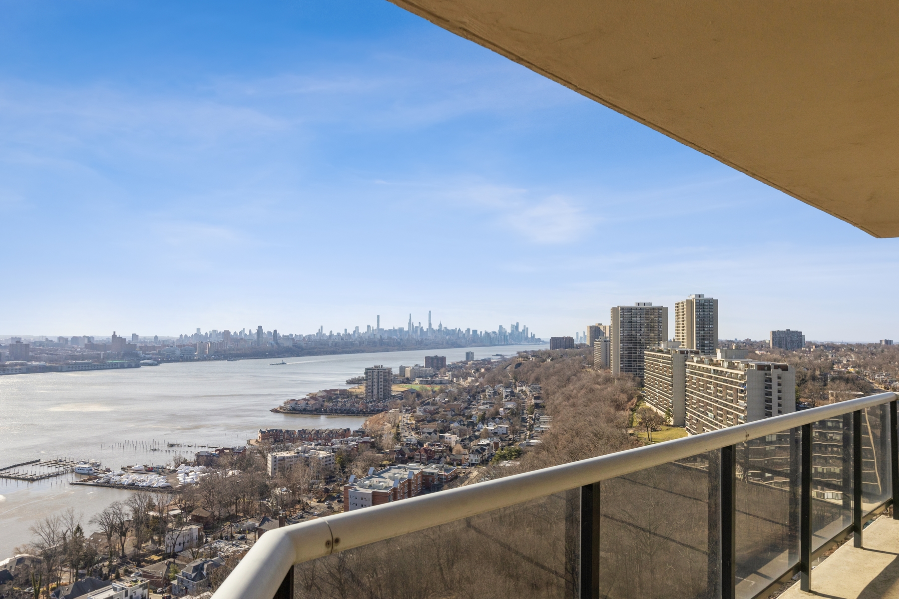 1512 Palisade Avenue, #16J 