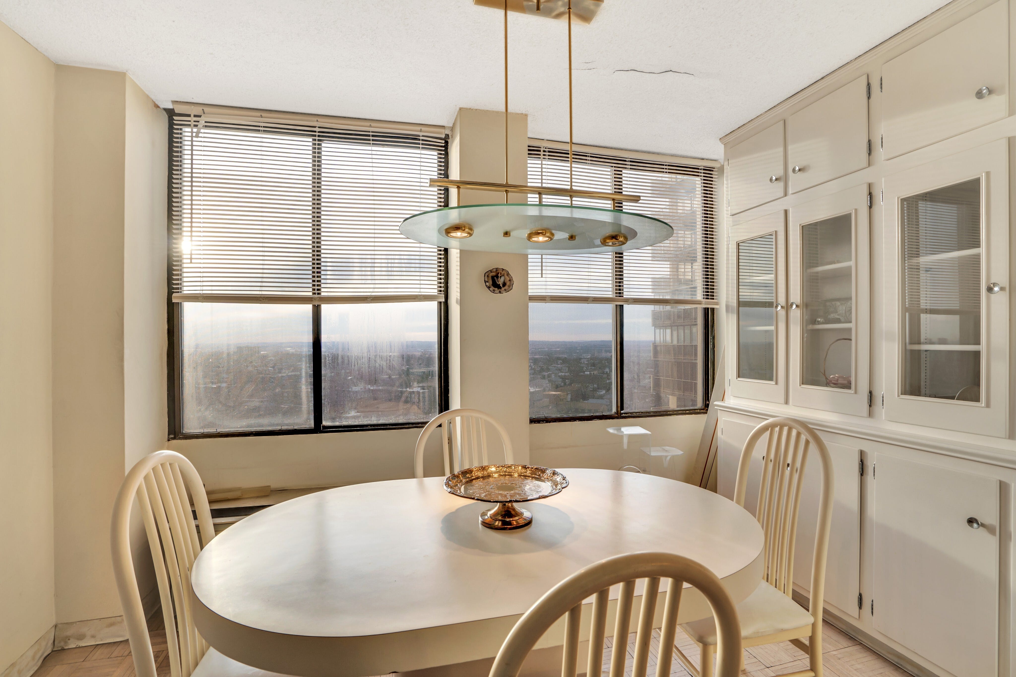 300 Winston Drive, #2018