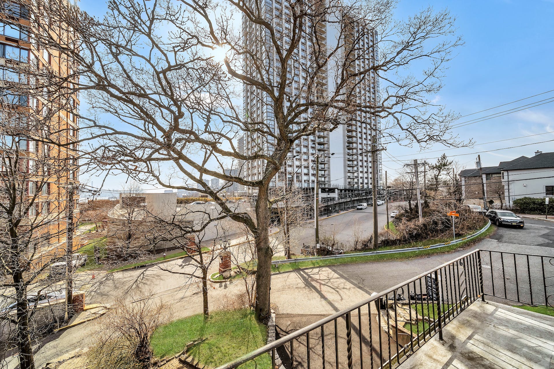 135 Old Palisade Rd 