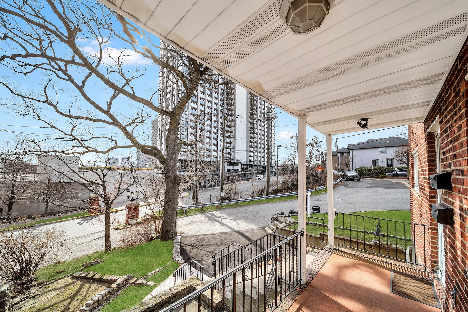 135 Old Palisade Rd 