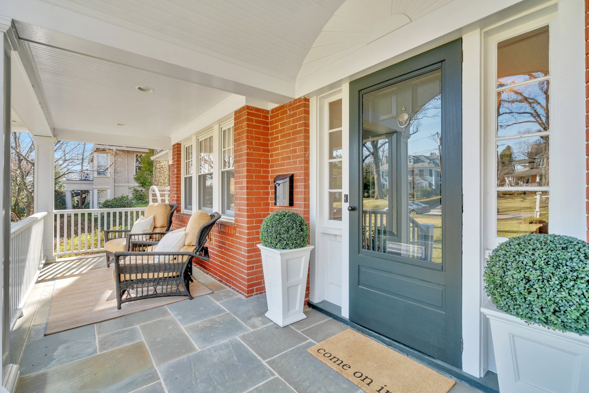 234 Sunset Avenue 