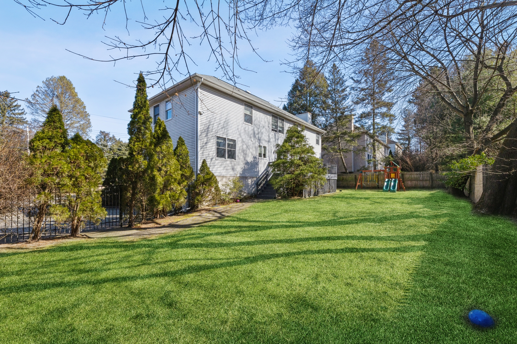 25 Alpine Drive 