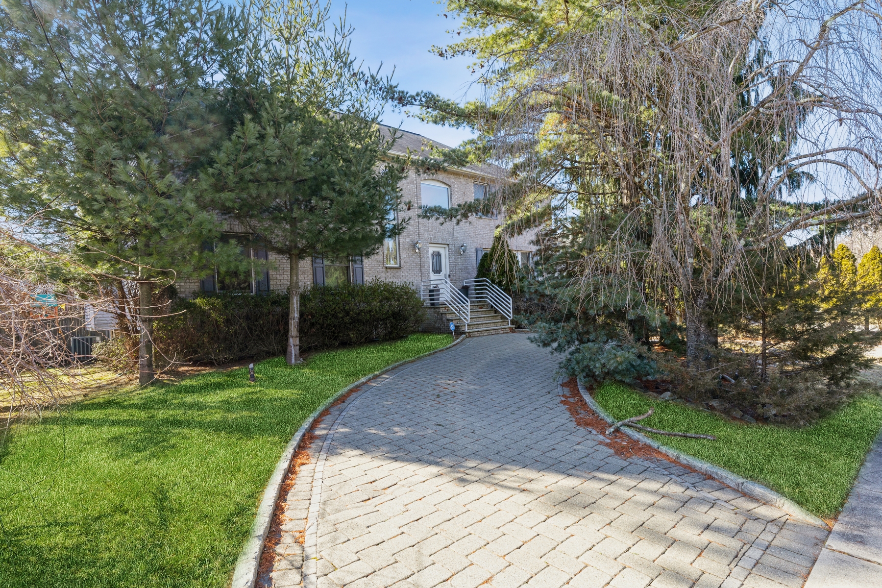 25 Alpine Drive 