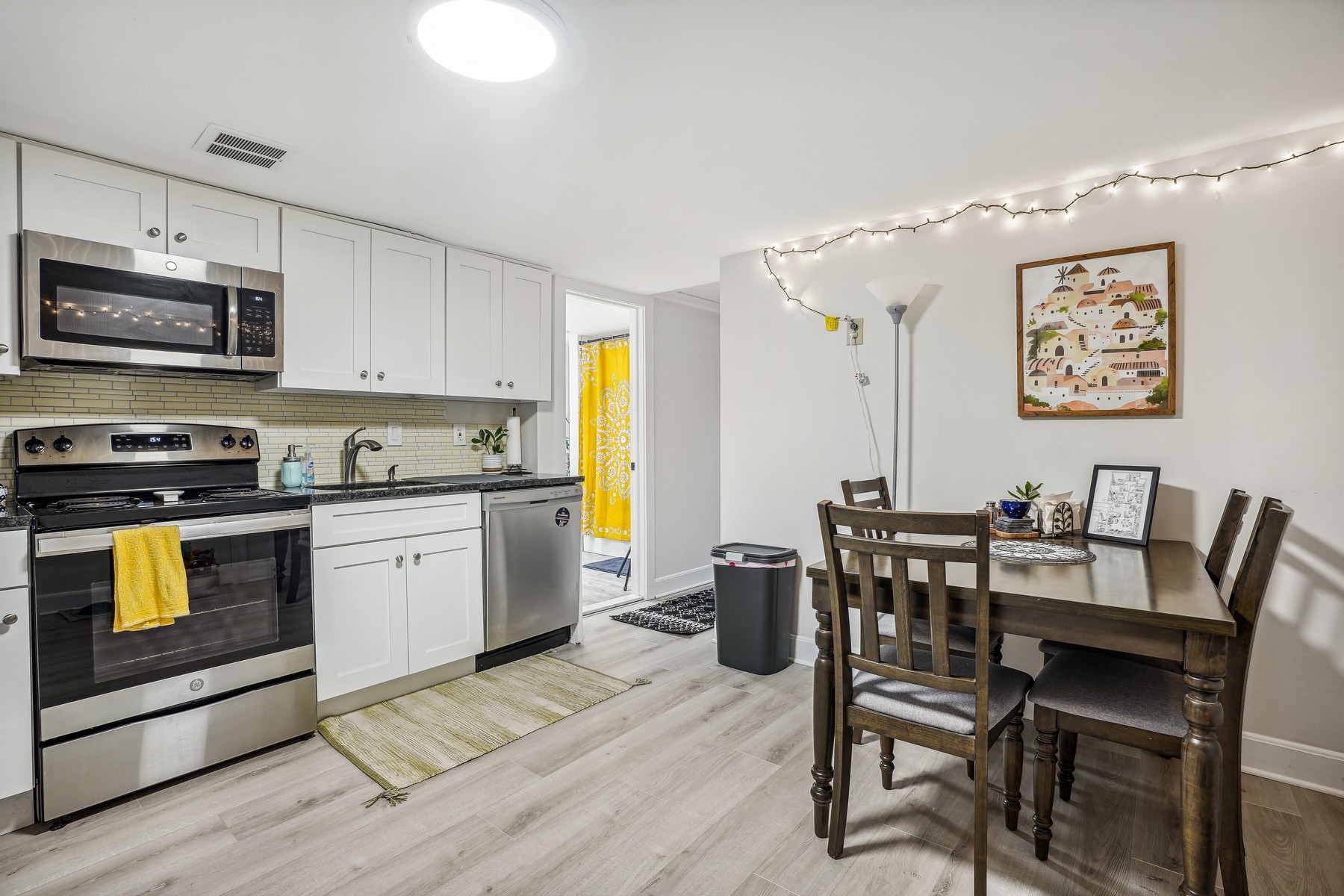 17 Central Avenue 