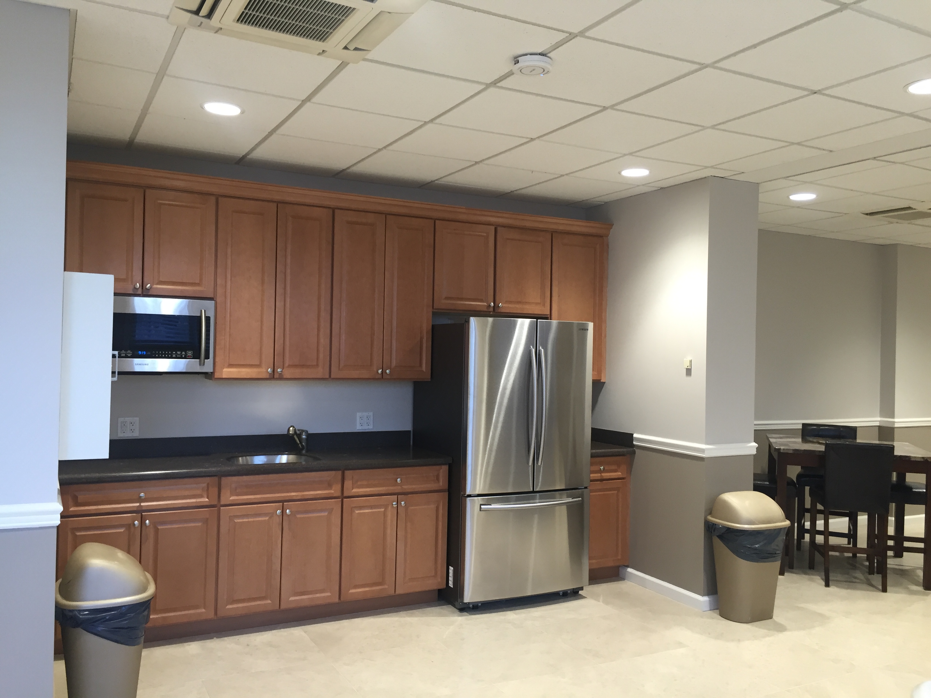 2000 Linwood Avenue, #22L