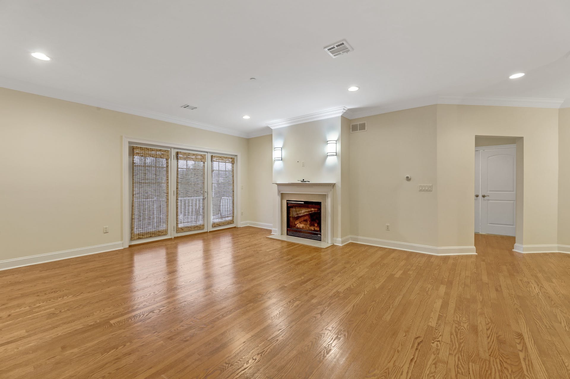 5 Tenakill Park E Unit# 212