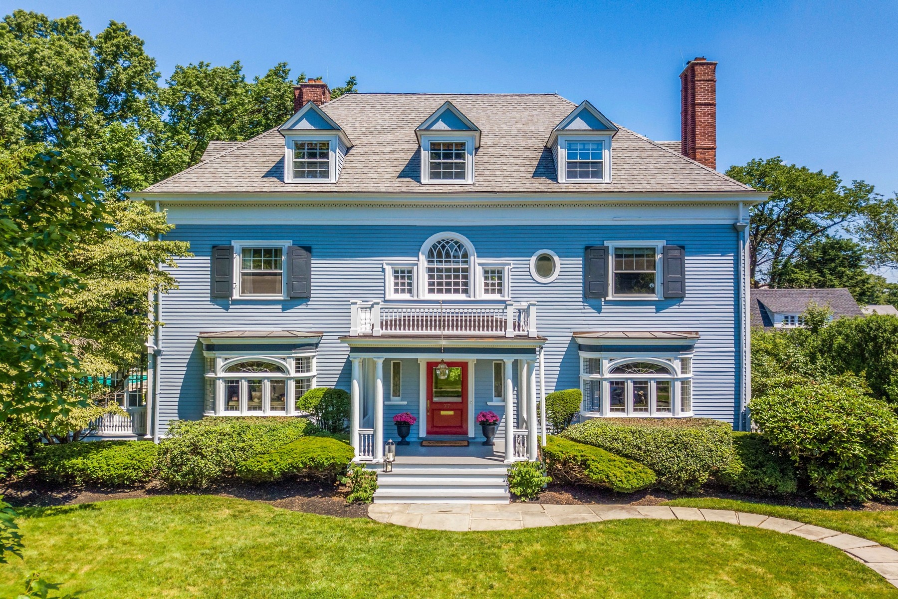 77 Porter Place 