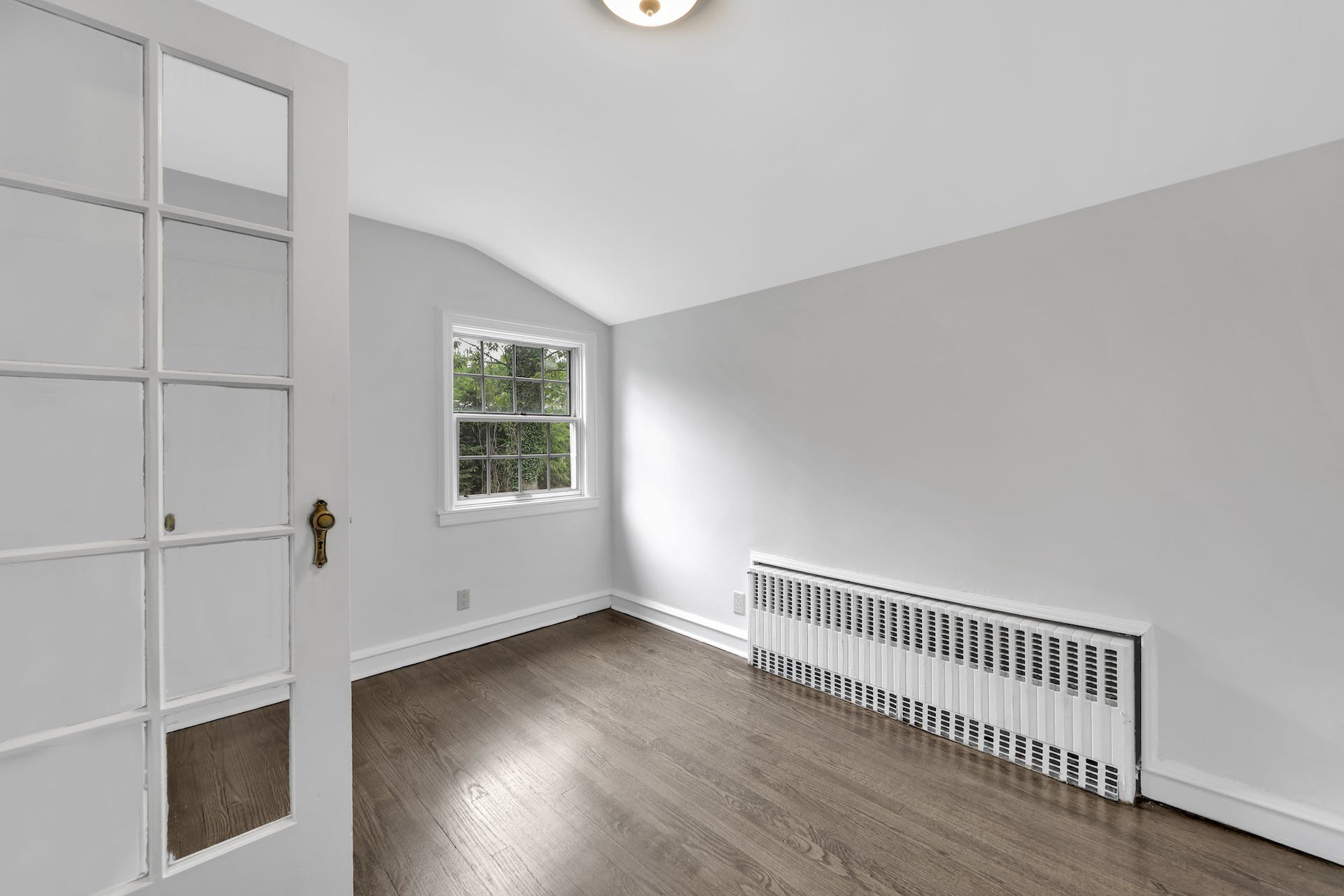 400 Booth Avenue