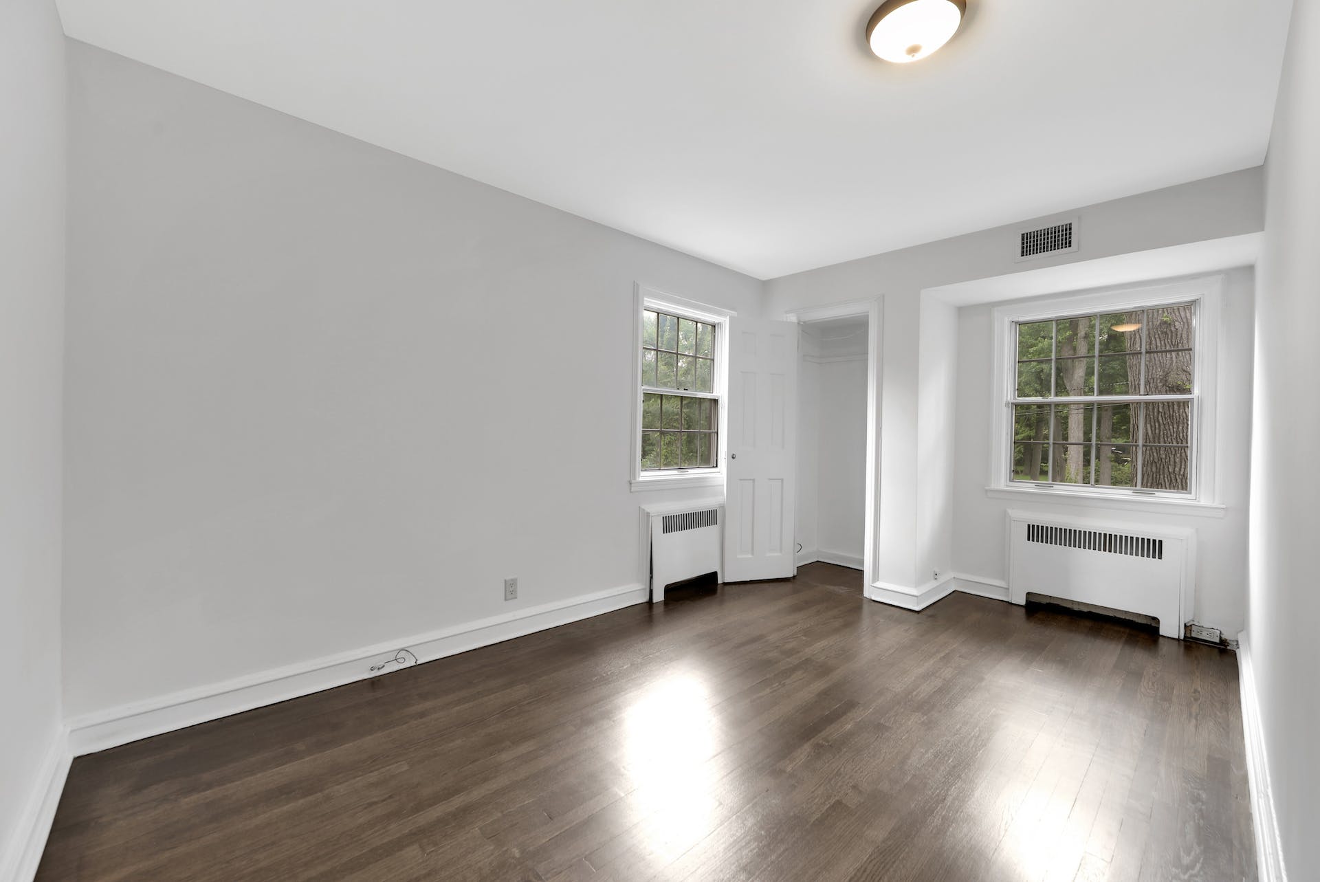 400 Booth Avenue