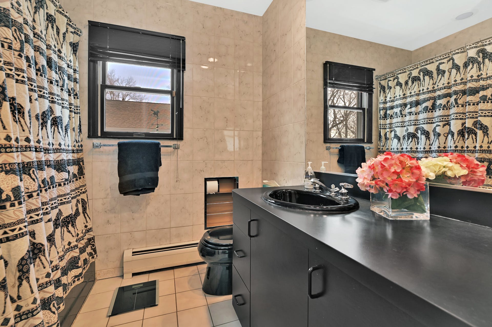 4-26 2nd Street 