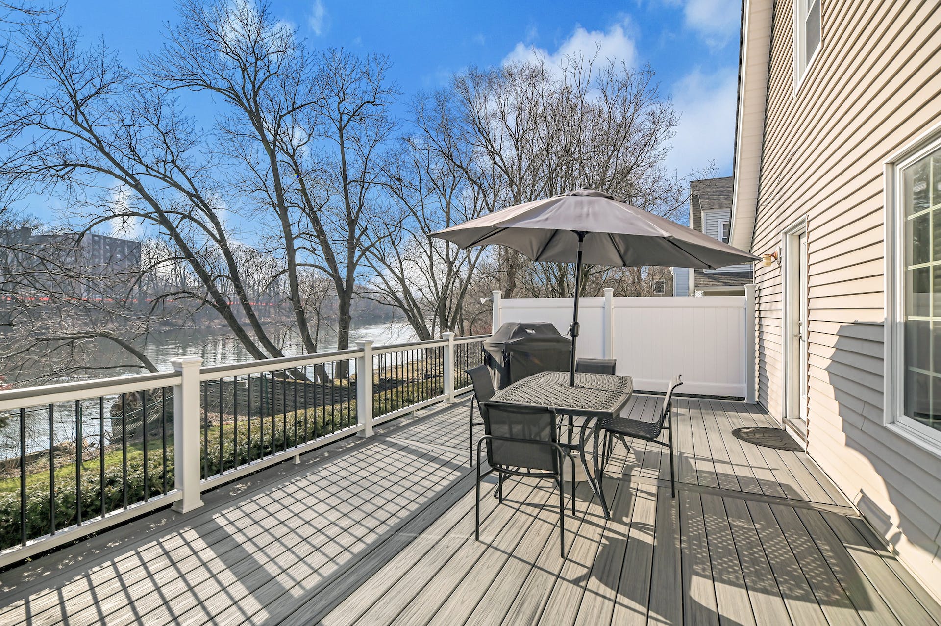 4-26 2nd Street 