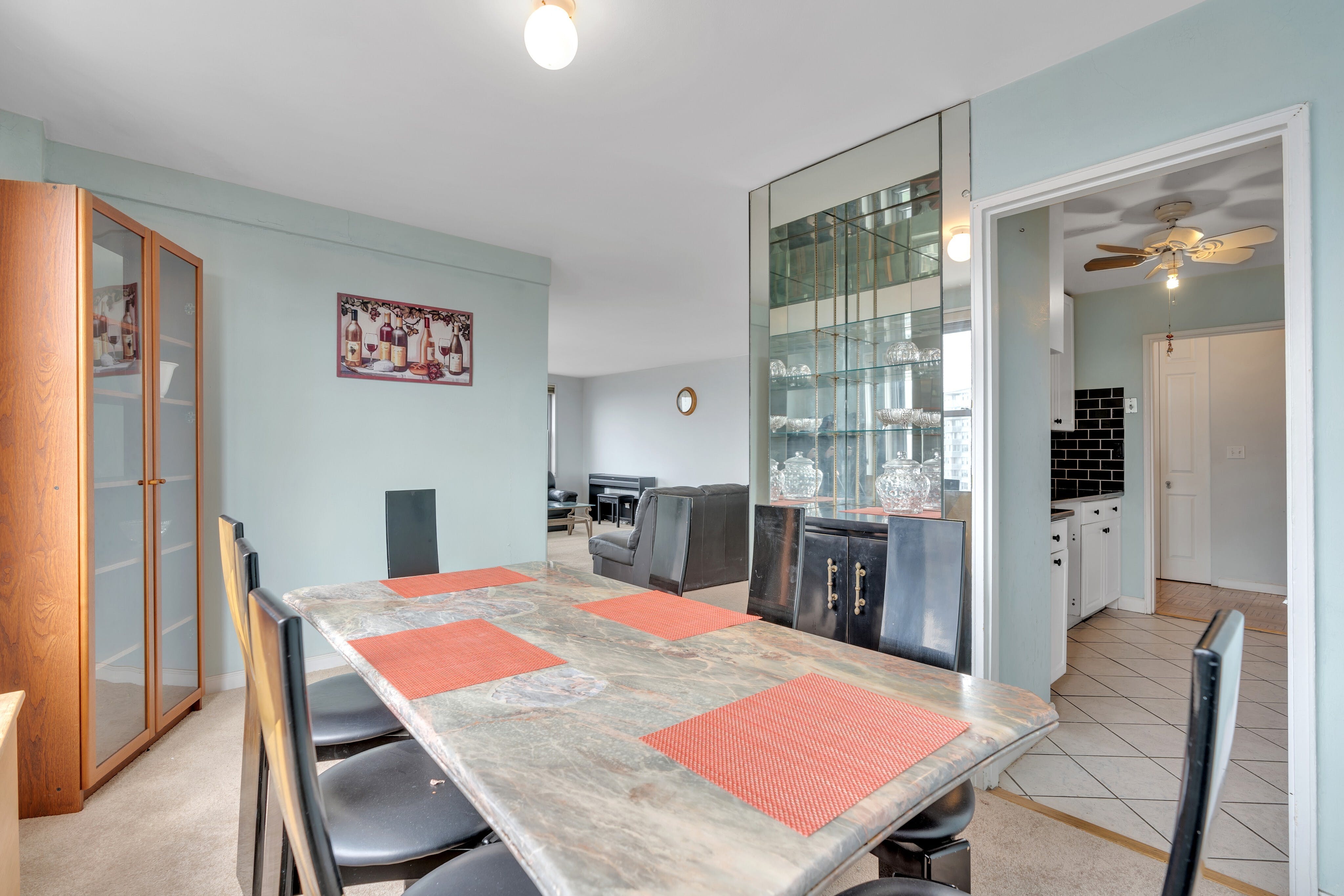 2100 Linwood Avenue Unit# 19J