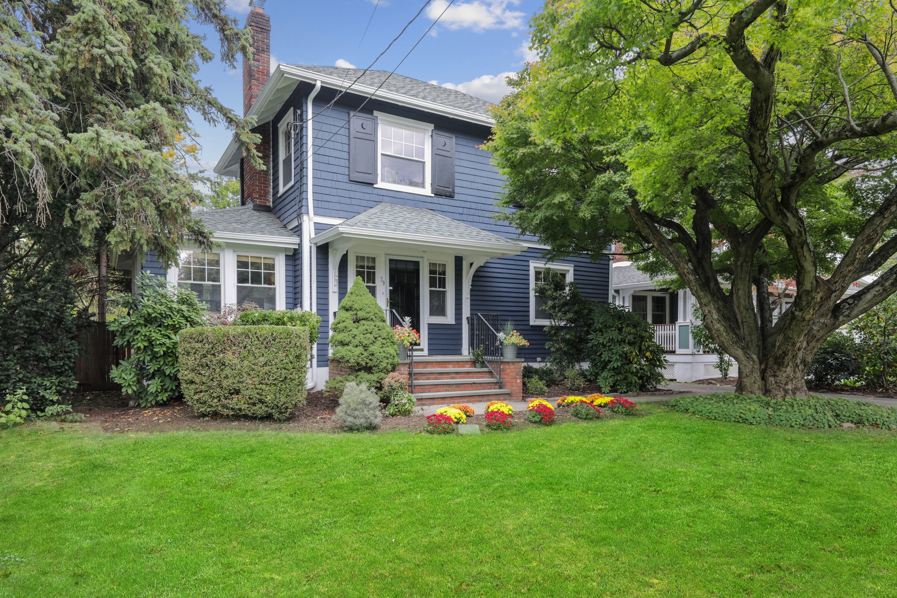 29 Columbus Avenue 