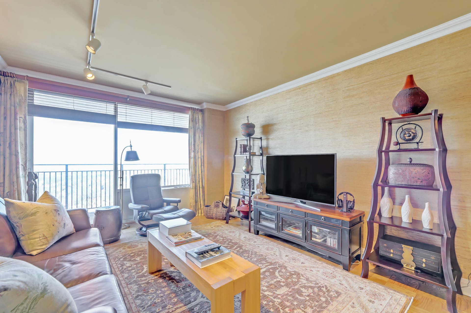 1530 Palisade Avenue Unit# 27F