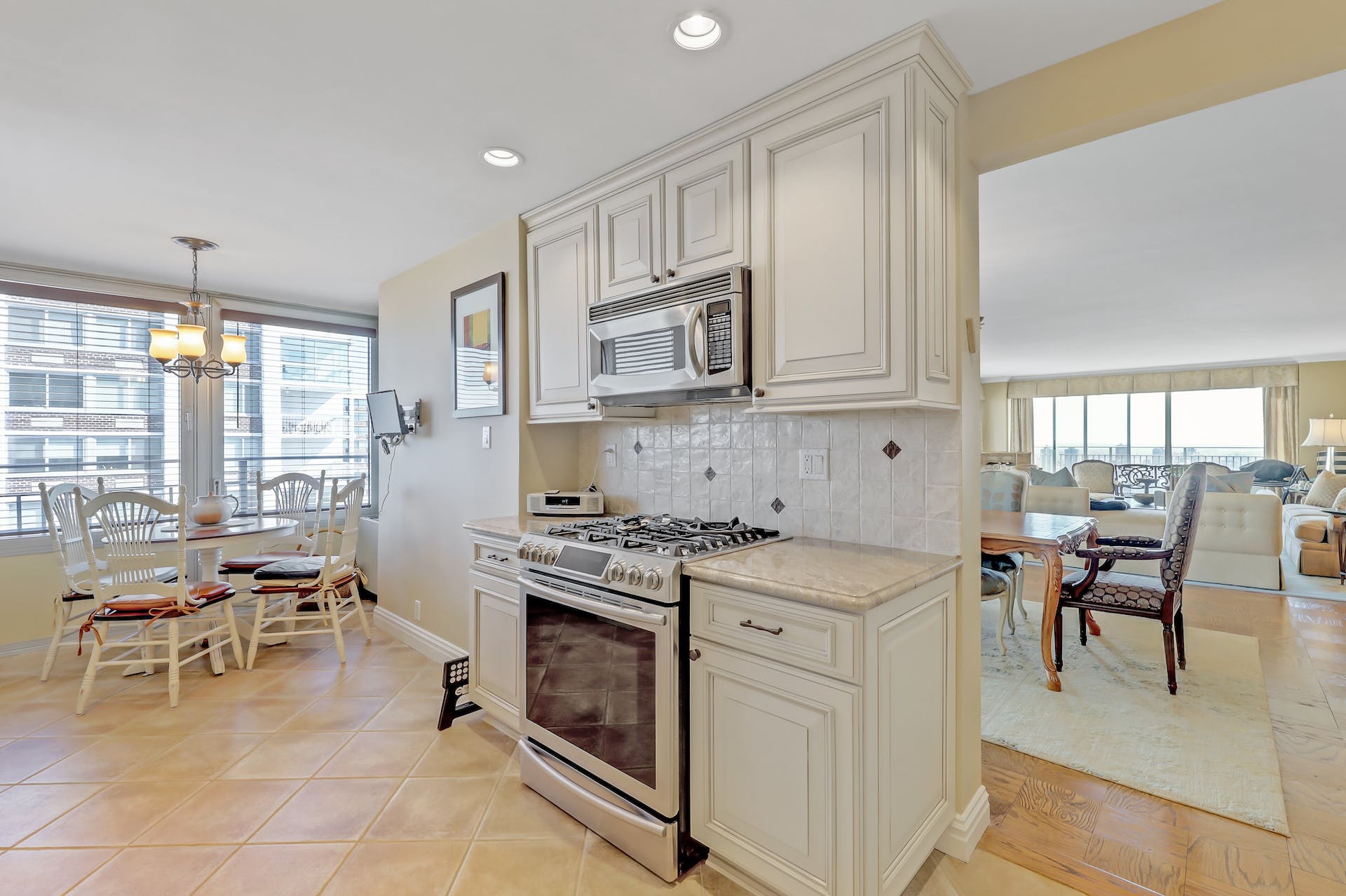 1530 Palisade Avenue Unit# 27F