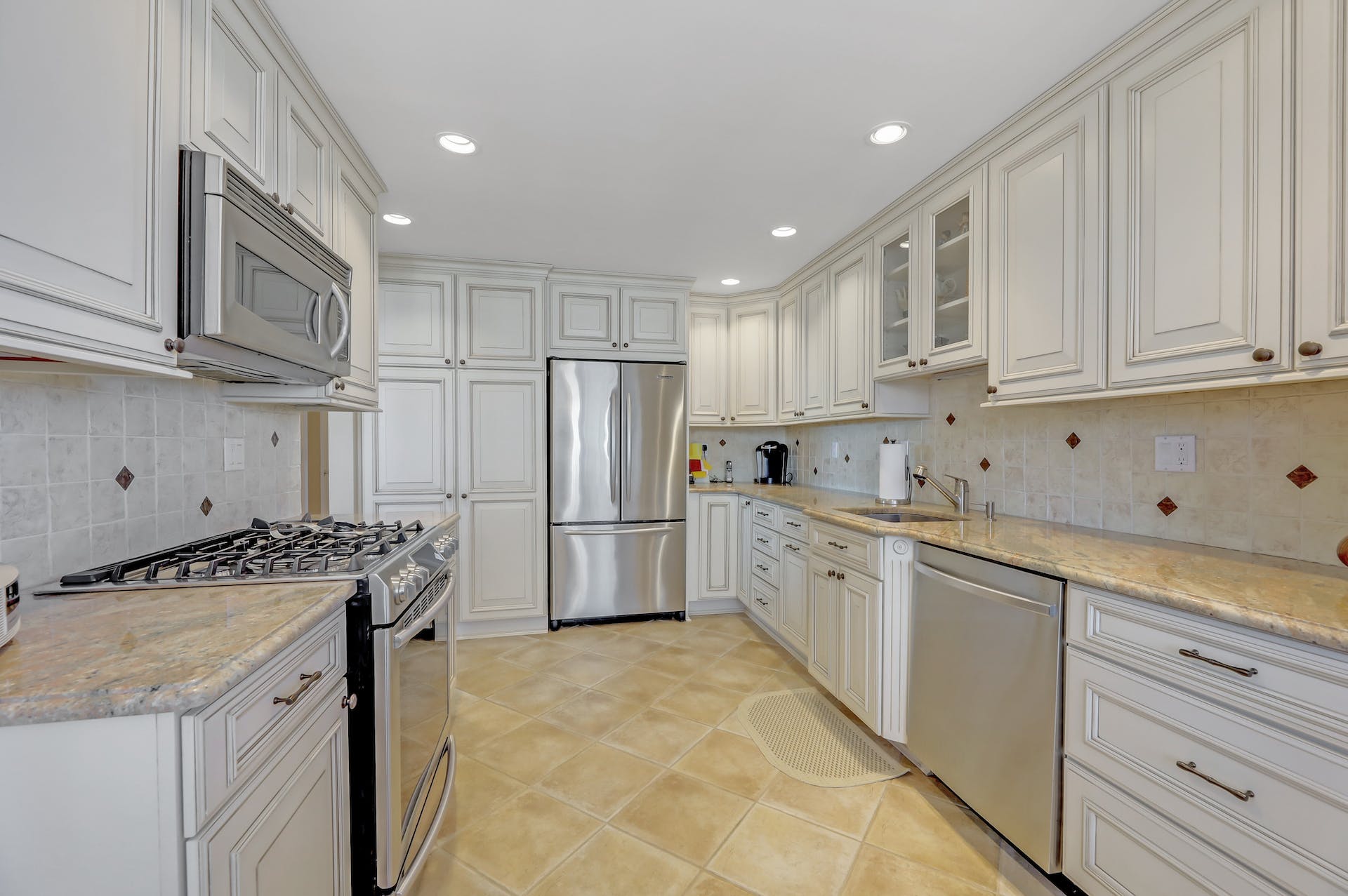 1530 Palisade Avenue Unit# 27F