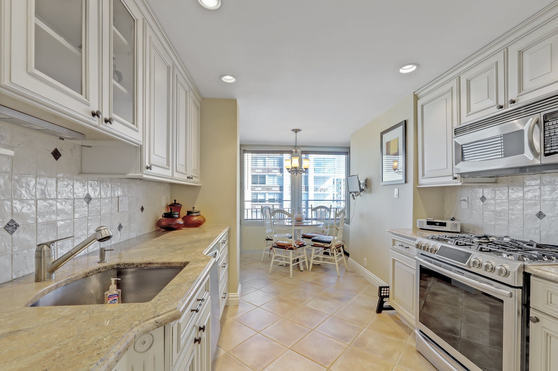 1530 Palisade Avenue Unit# 27F