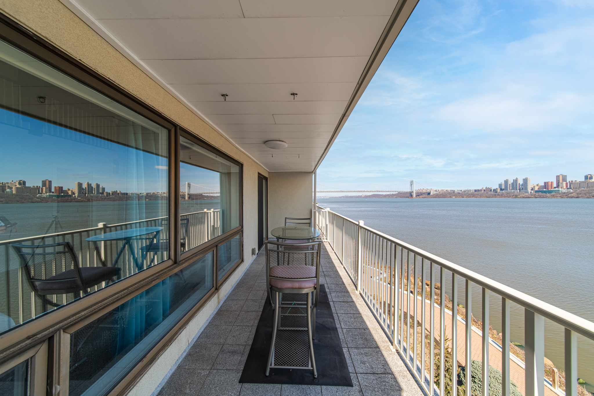 1225 River Road, #4C 