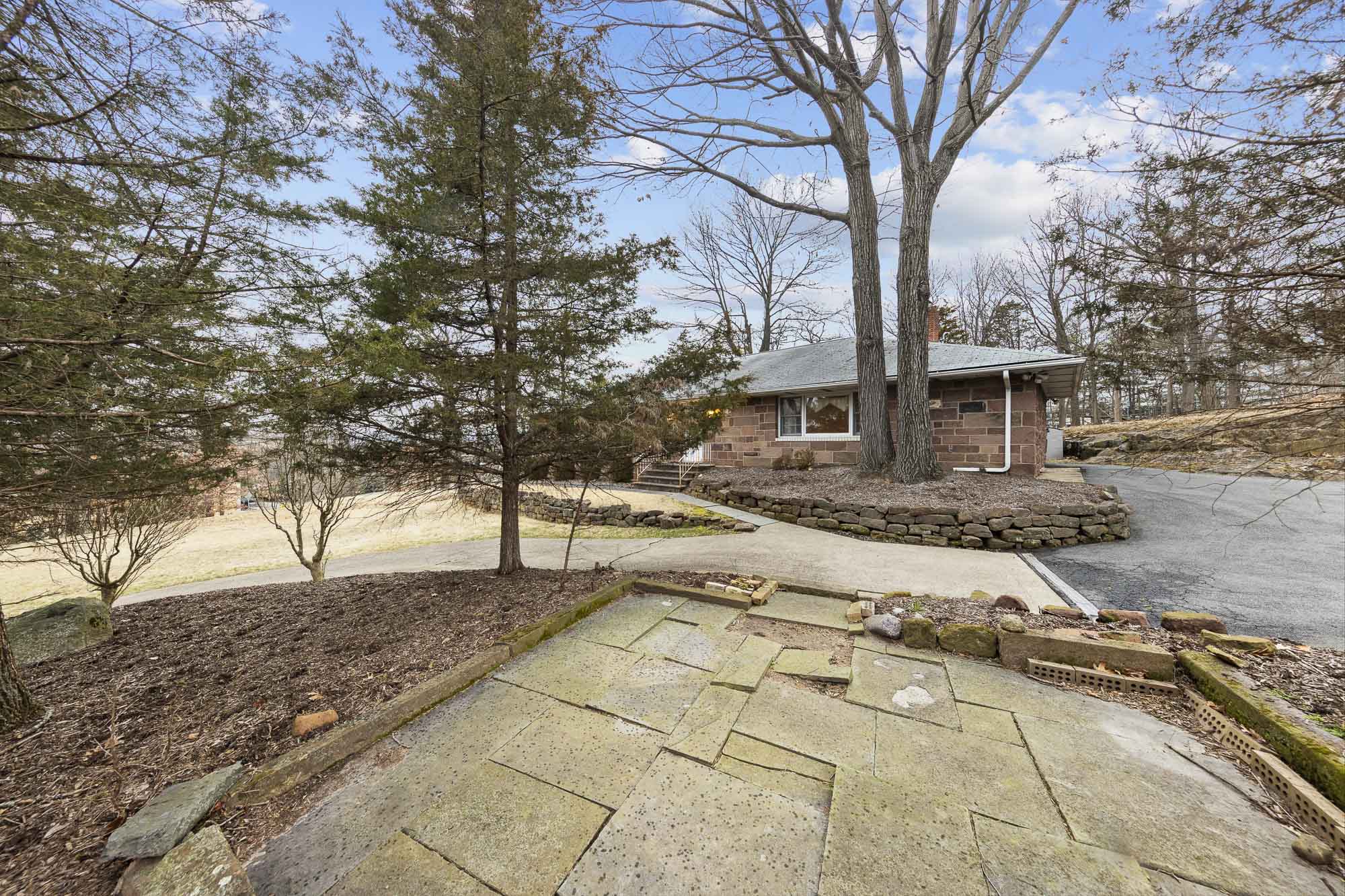 350 Changebridge Road 