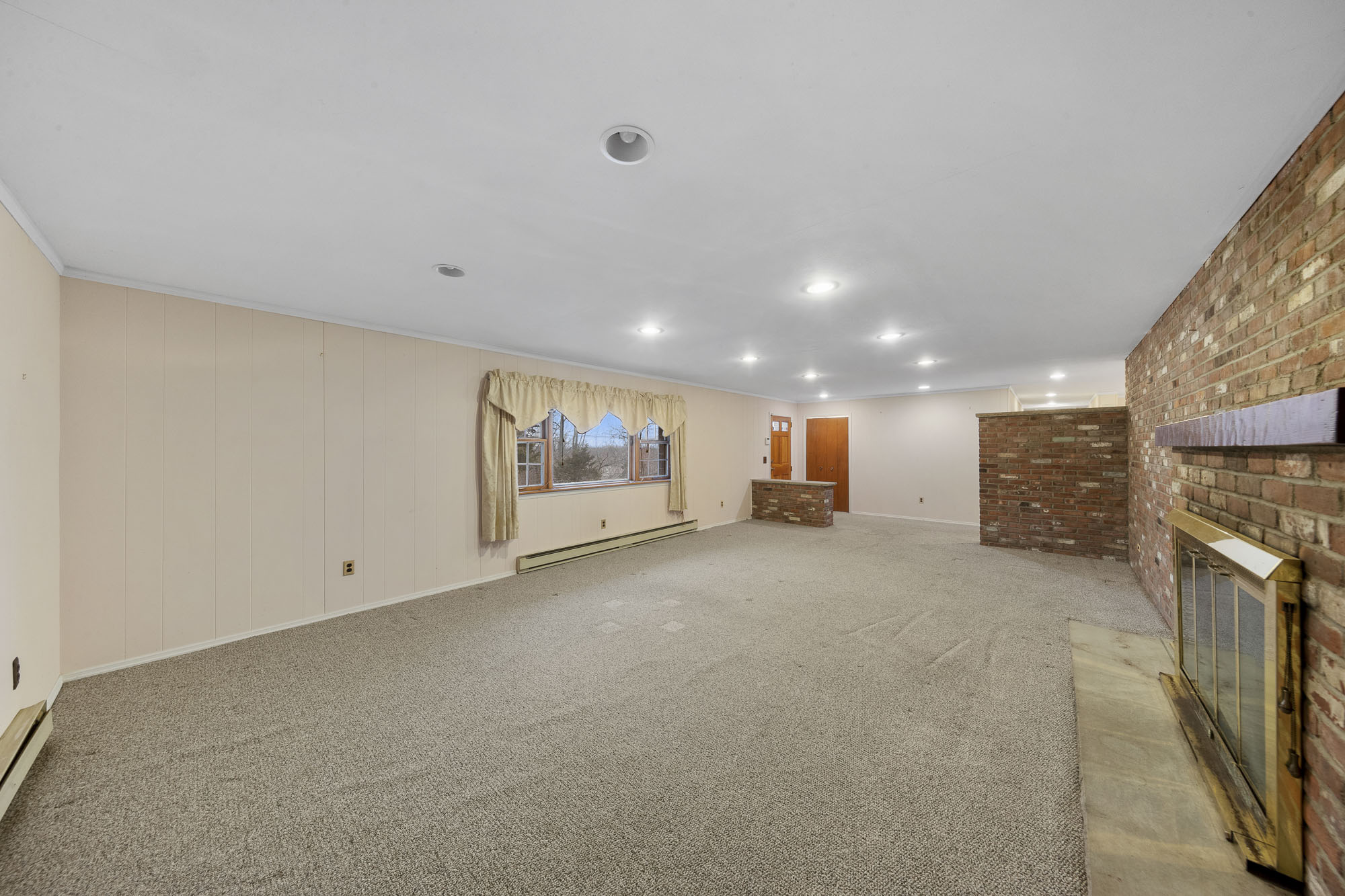 350 Changebridge Road 