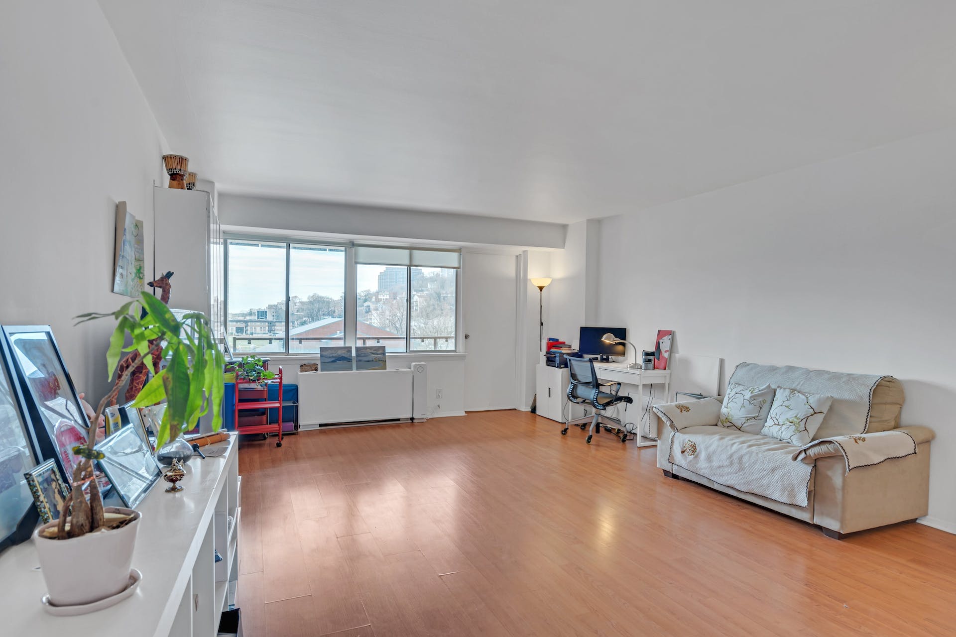 1203 River Road Unit# 3K