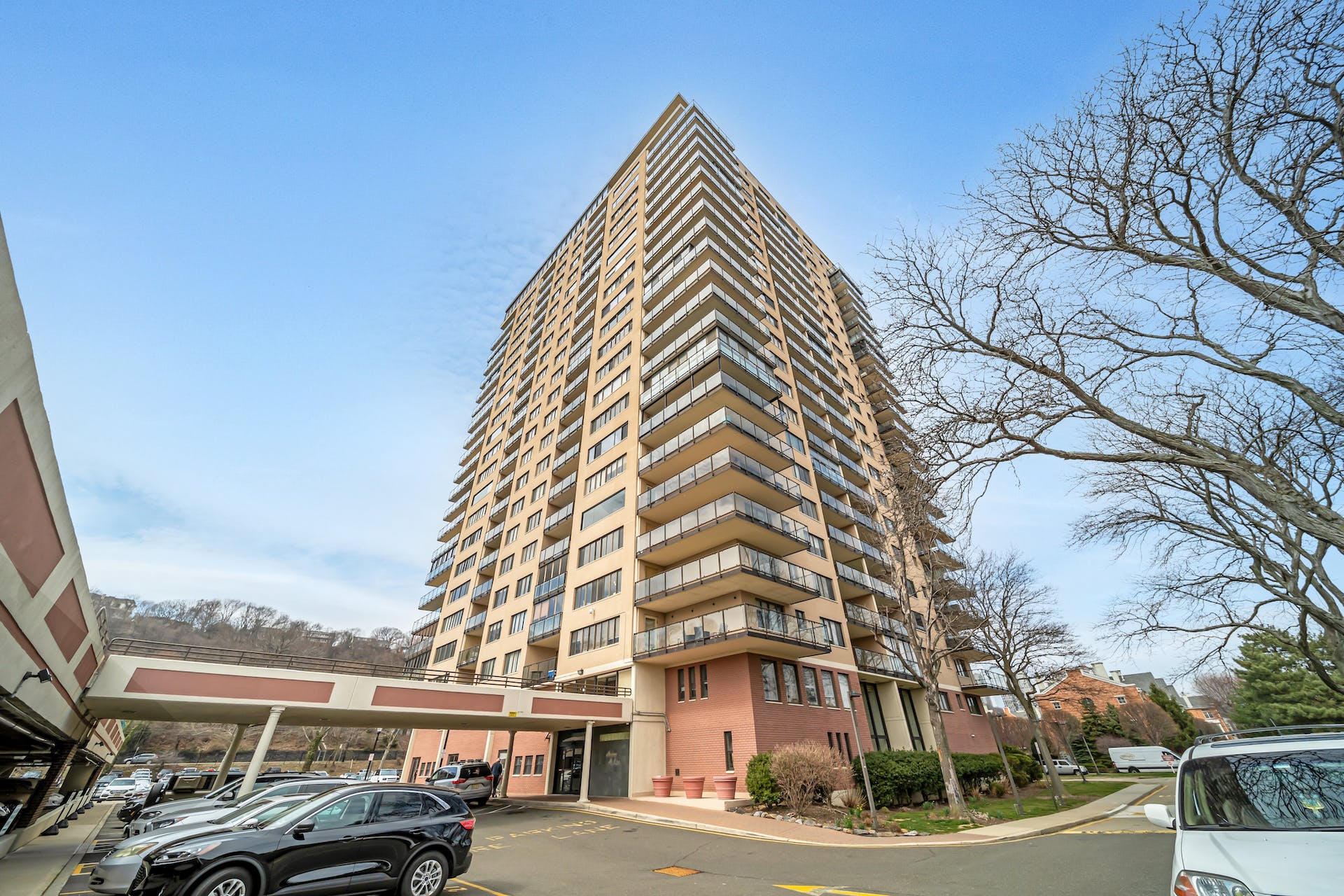 1203 River Road Unit# 3K