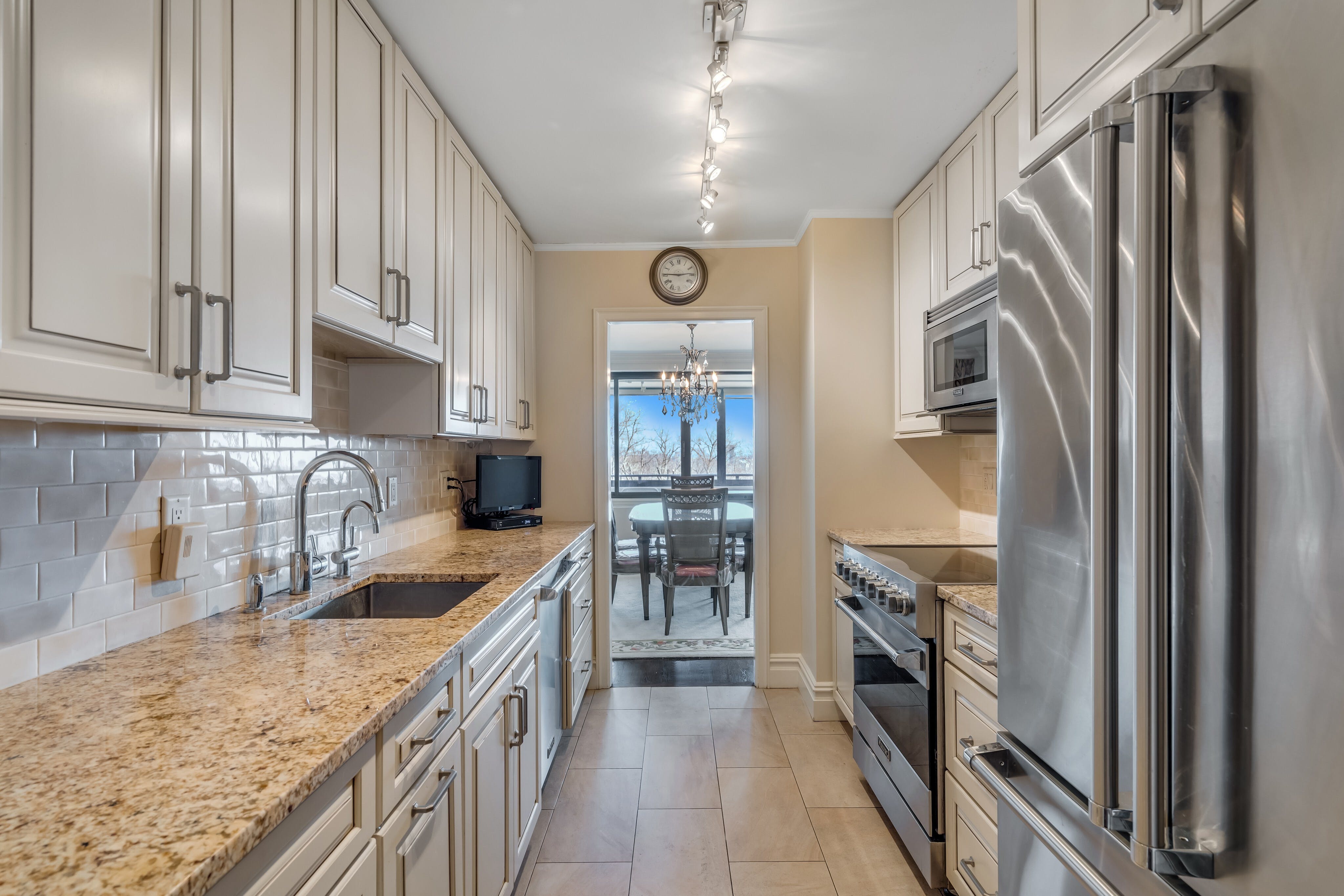 1500 Palisade Avenue Unit# 2E