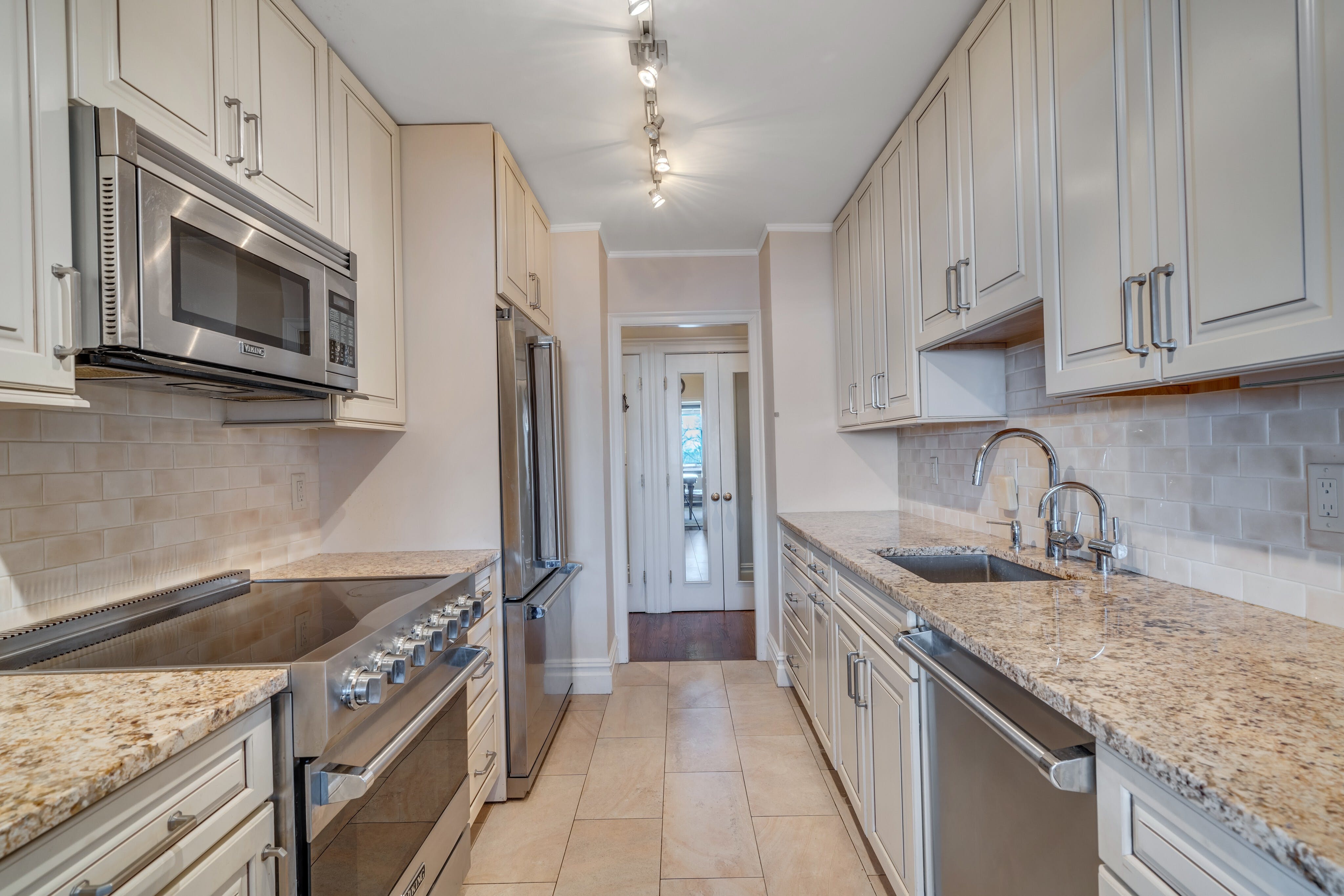 1500 Palisade Avenue Unit# 2E