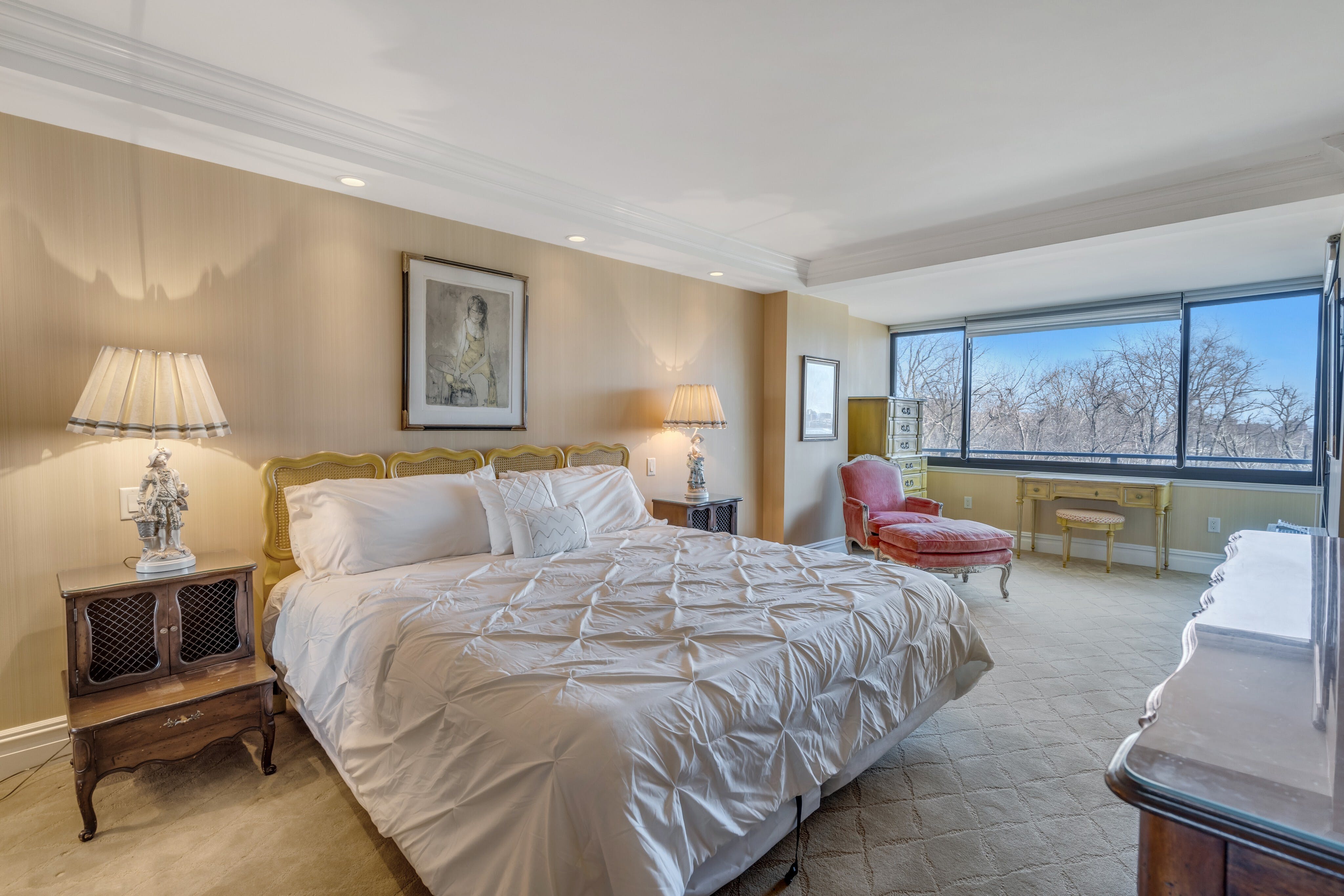 1500 Palisade Avenue Unit# 2E