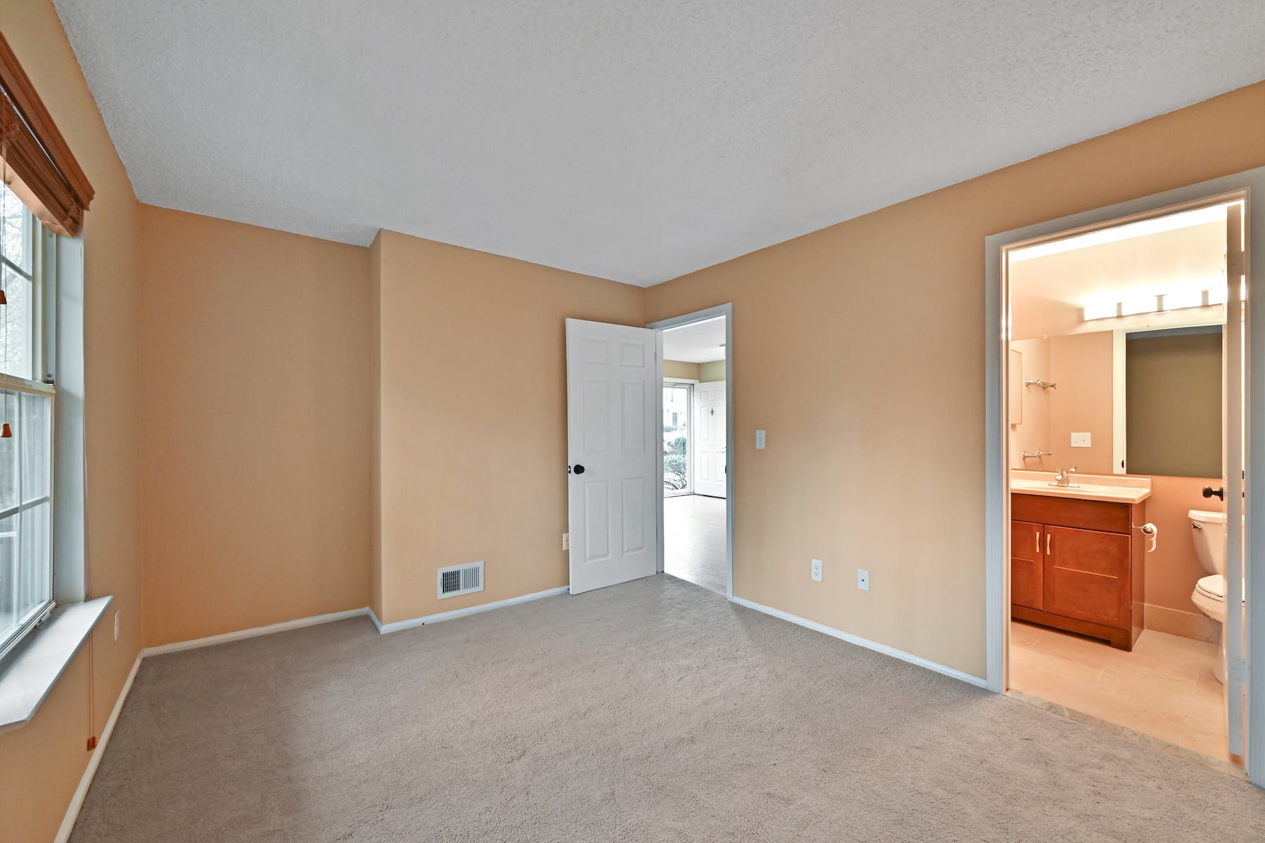 287 Larch Lane 