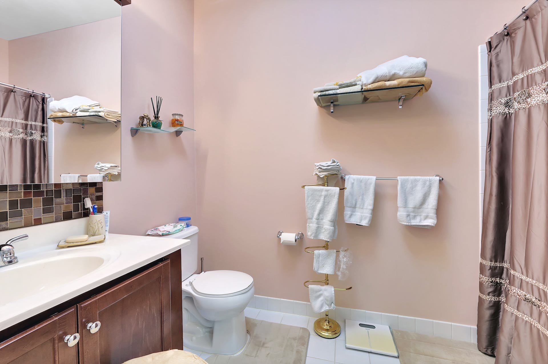 4208 Ramapo Court 