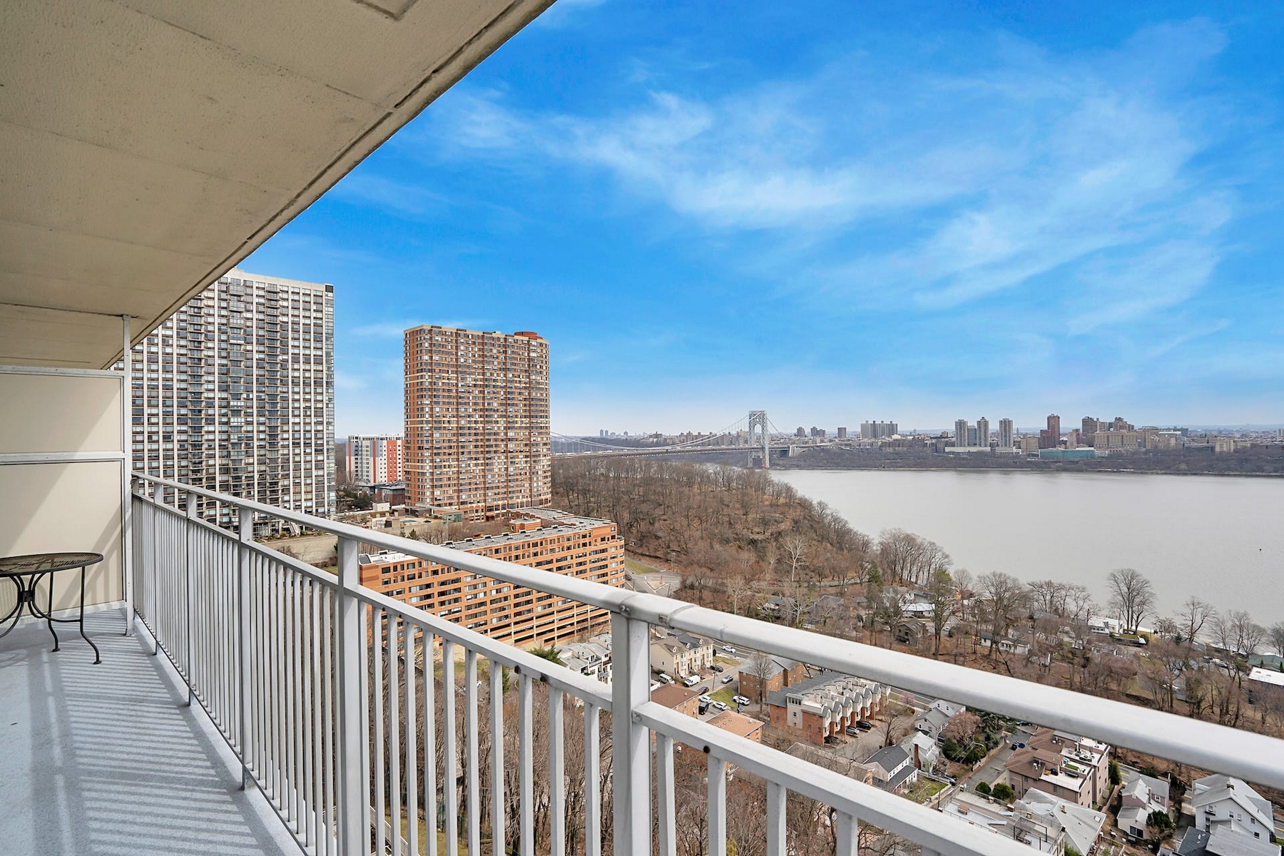 1530 Palisade Ave, Unit 10L 