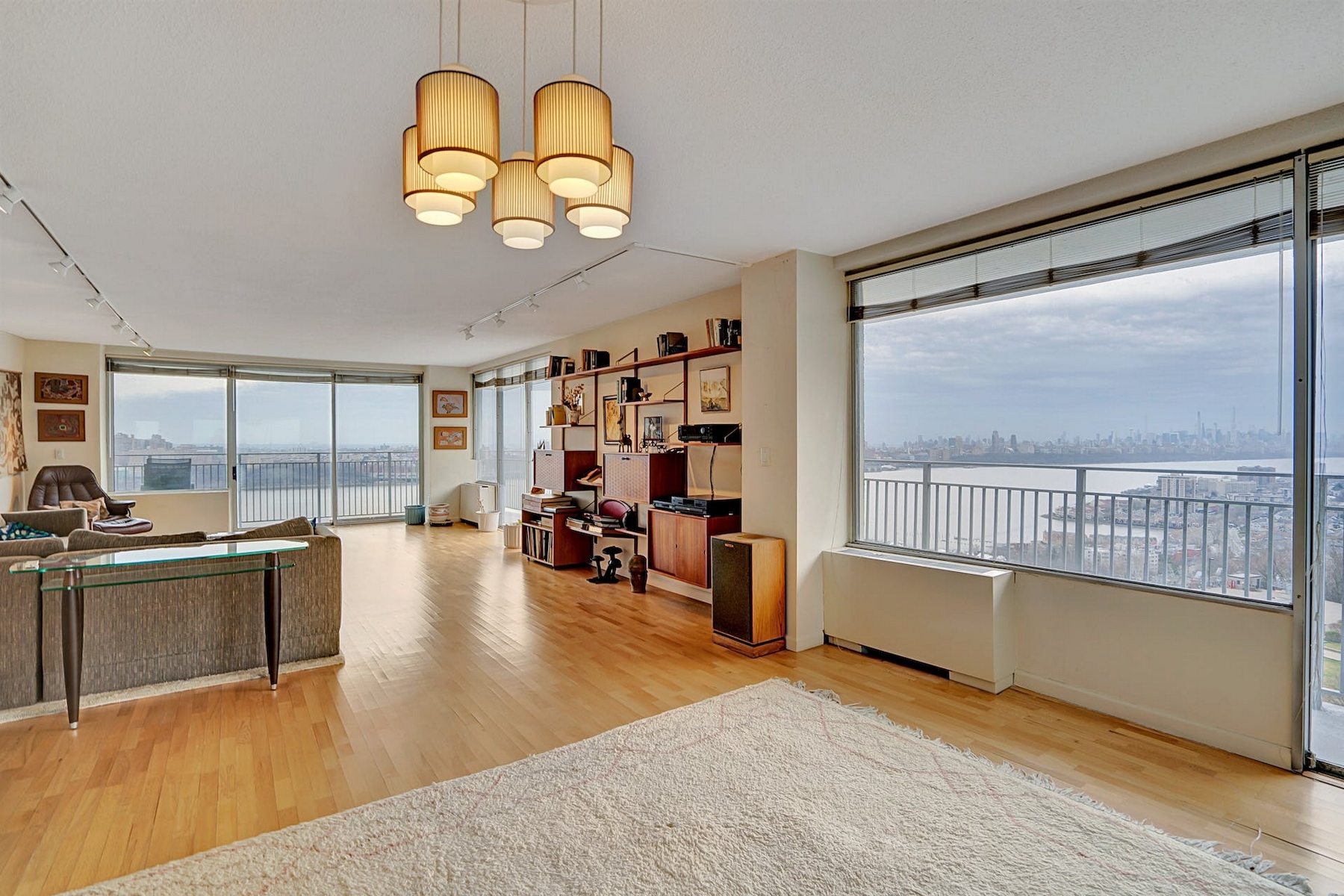 1530 Palisade Ave, Unit 10L 