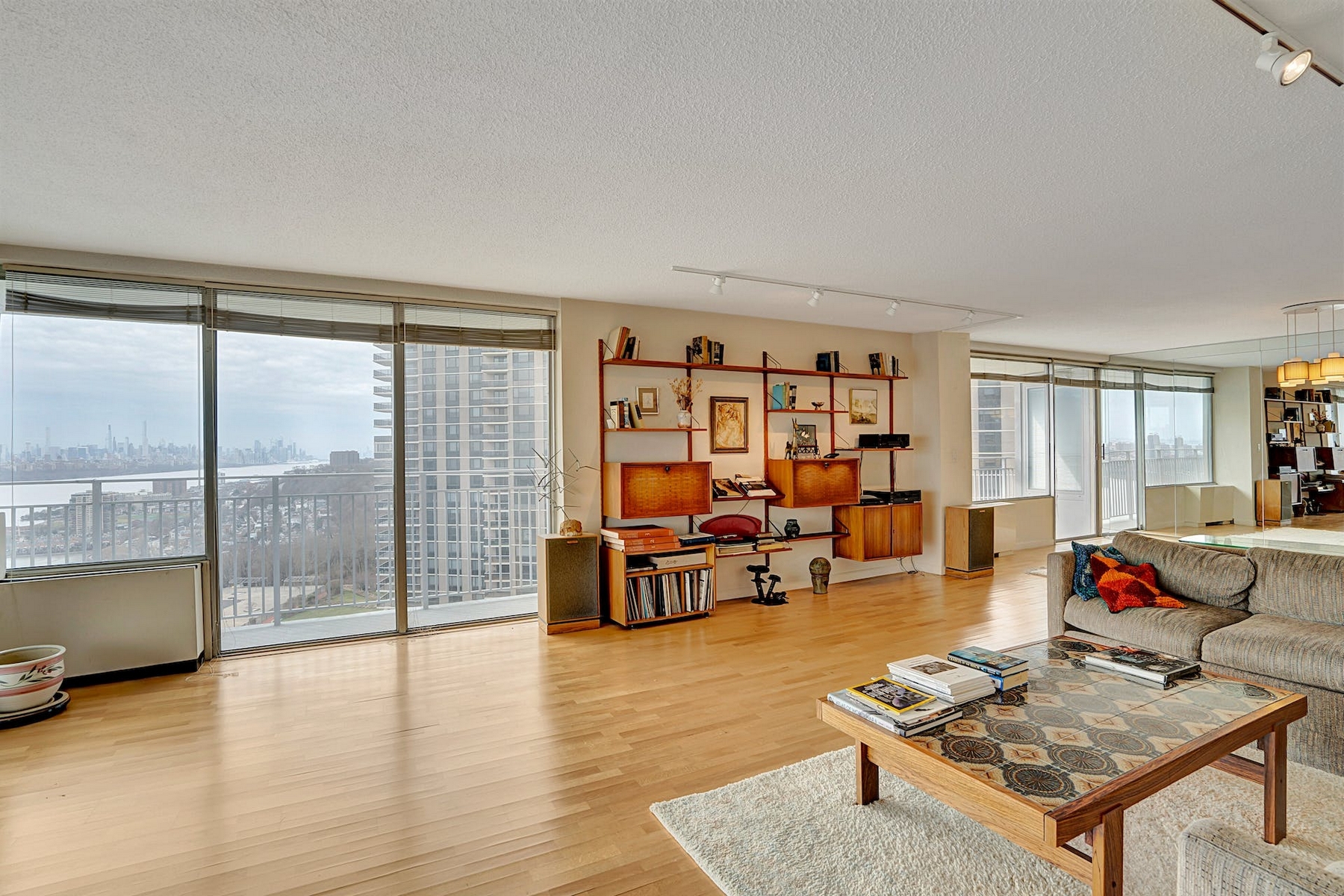 1530 Palisade Ave, Unit 10L 