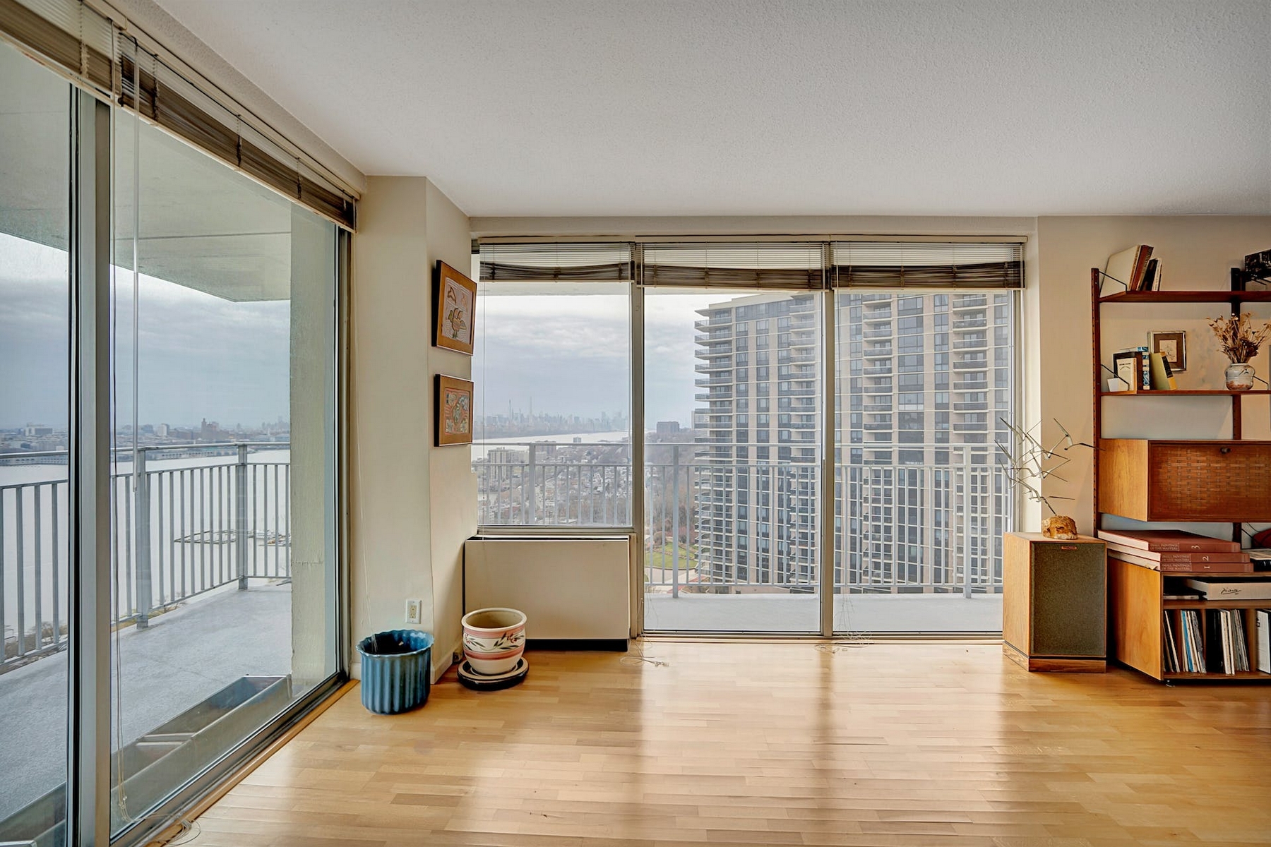 1530 Palisade Ave, Unit 10L 