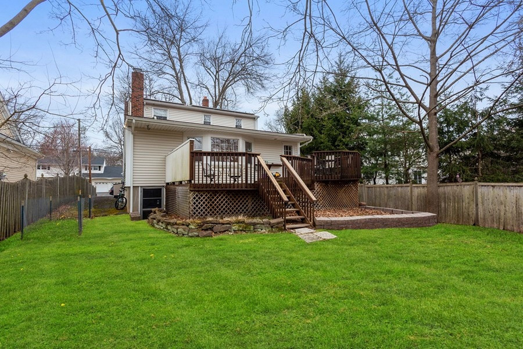150 Hickory Avenue 
