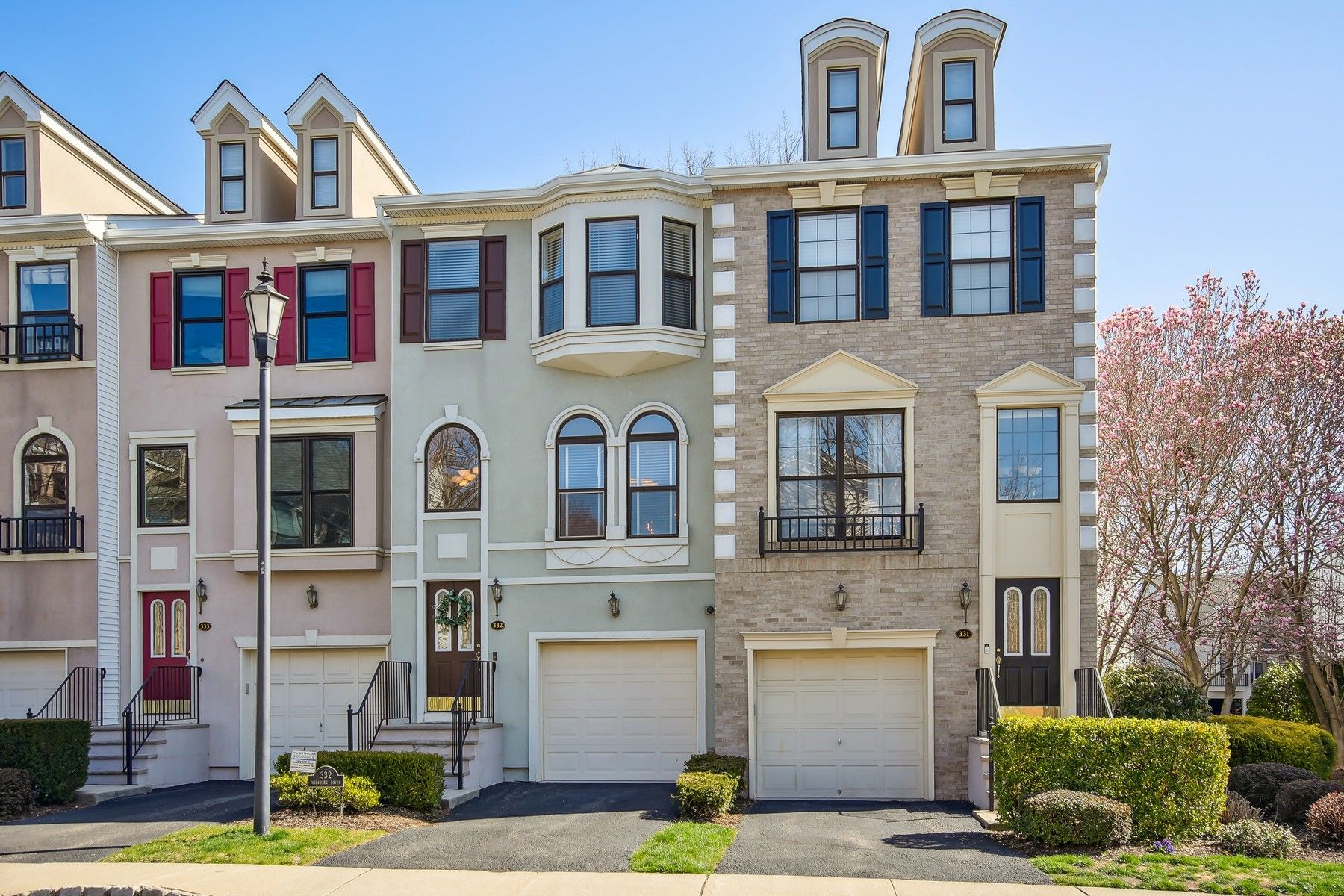 332 Wilshire Drive, #41 