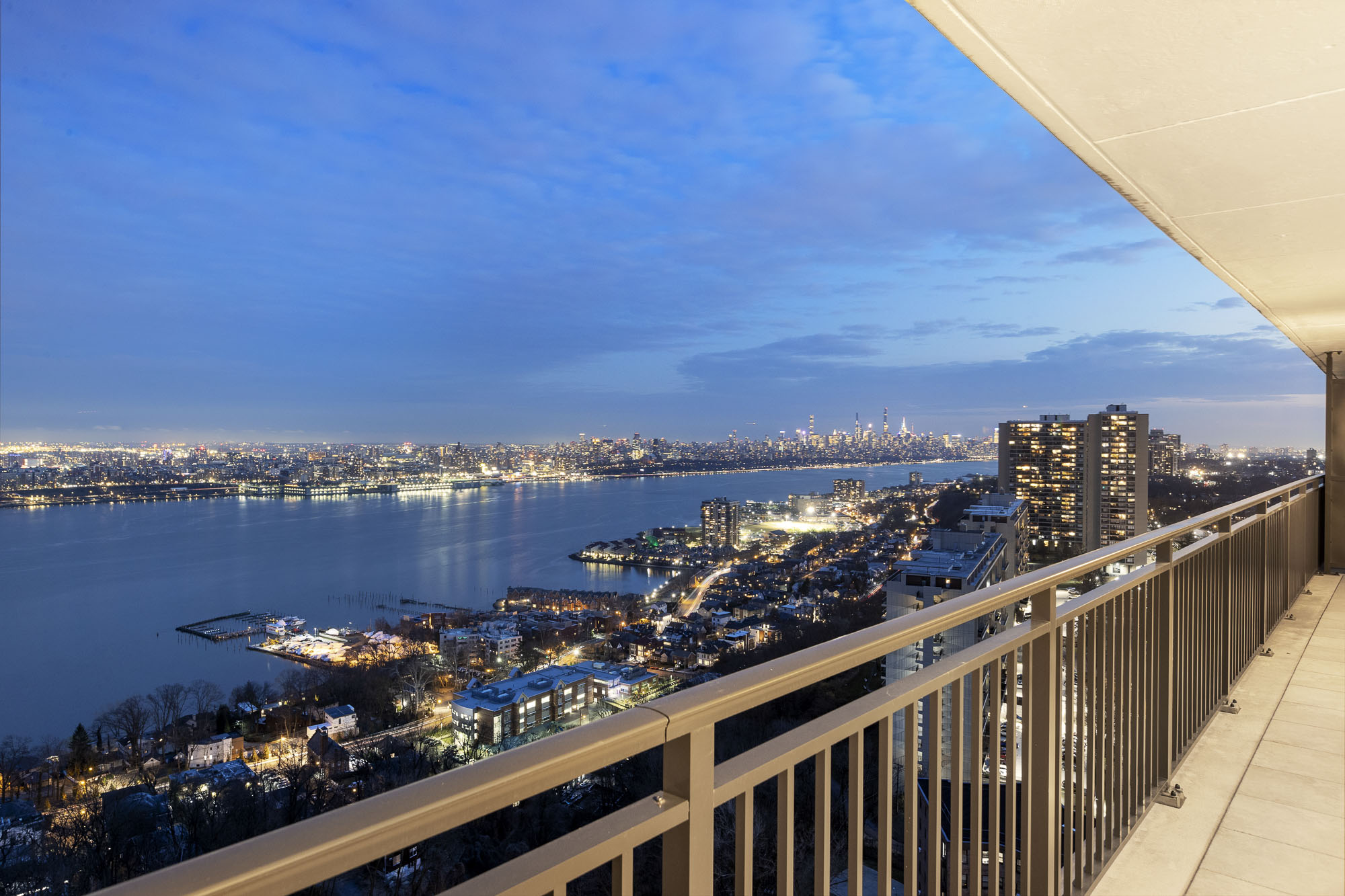 1500 Palisade Avenue Unit# 24D