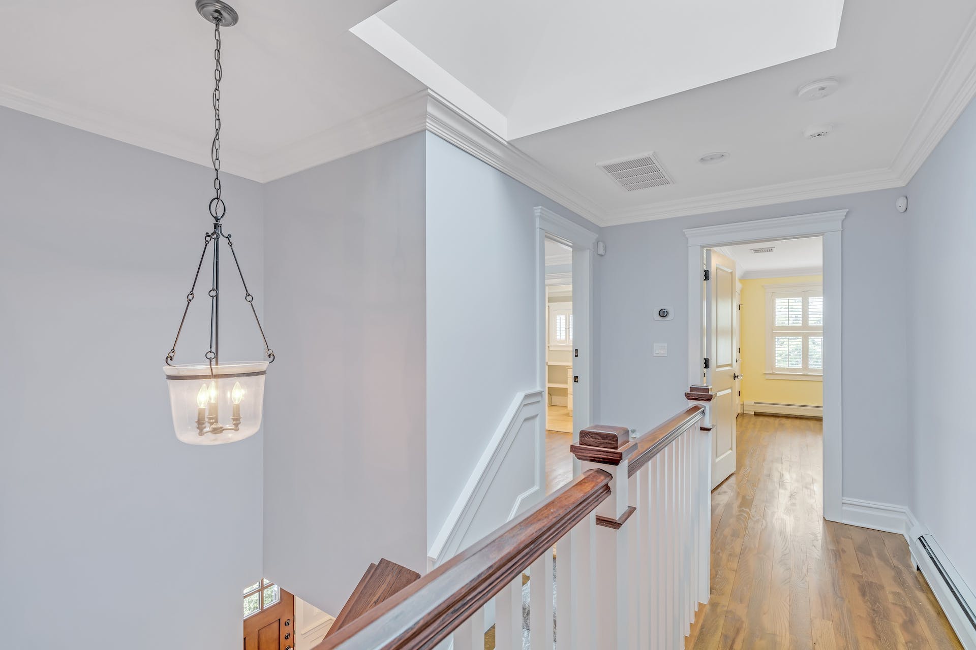 10 Myrtle Avenue 